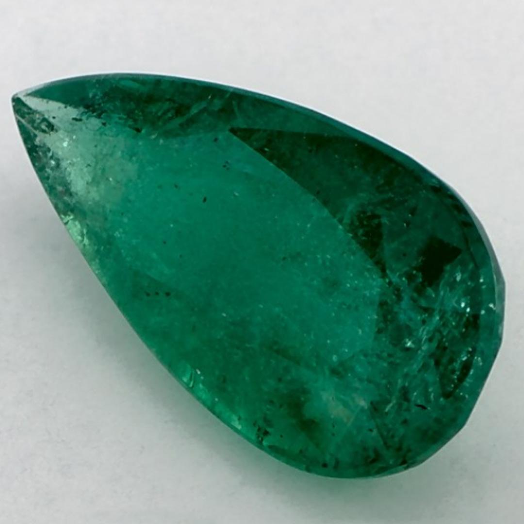 With a vibrant green color hue, the birthstone for May is a symbol of renewed spring growth. 

Explore vibrant collection of Emerald, Ruby & Sapphires in our store available as a loose gemstone & matching your gem with our ready selection of