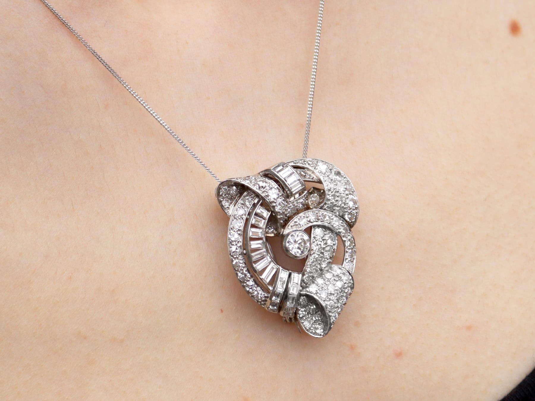 Broche de clip de diamantes y platino de 4,35 ct - Art Déco - Antiguo Circa 1935 en venta 11