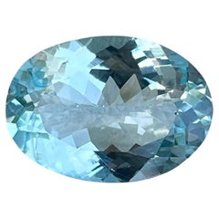 4.36 carats Blue Aquamarine Stone Oval Cut Natural African Gemstone