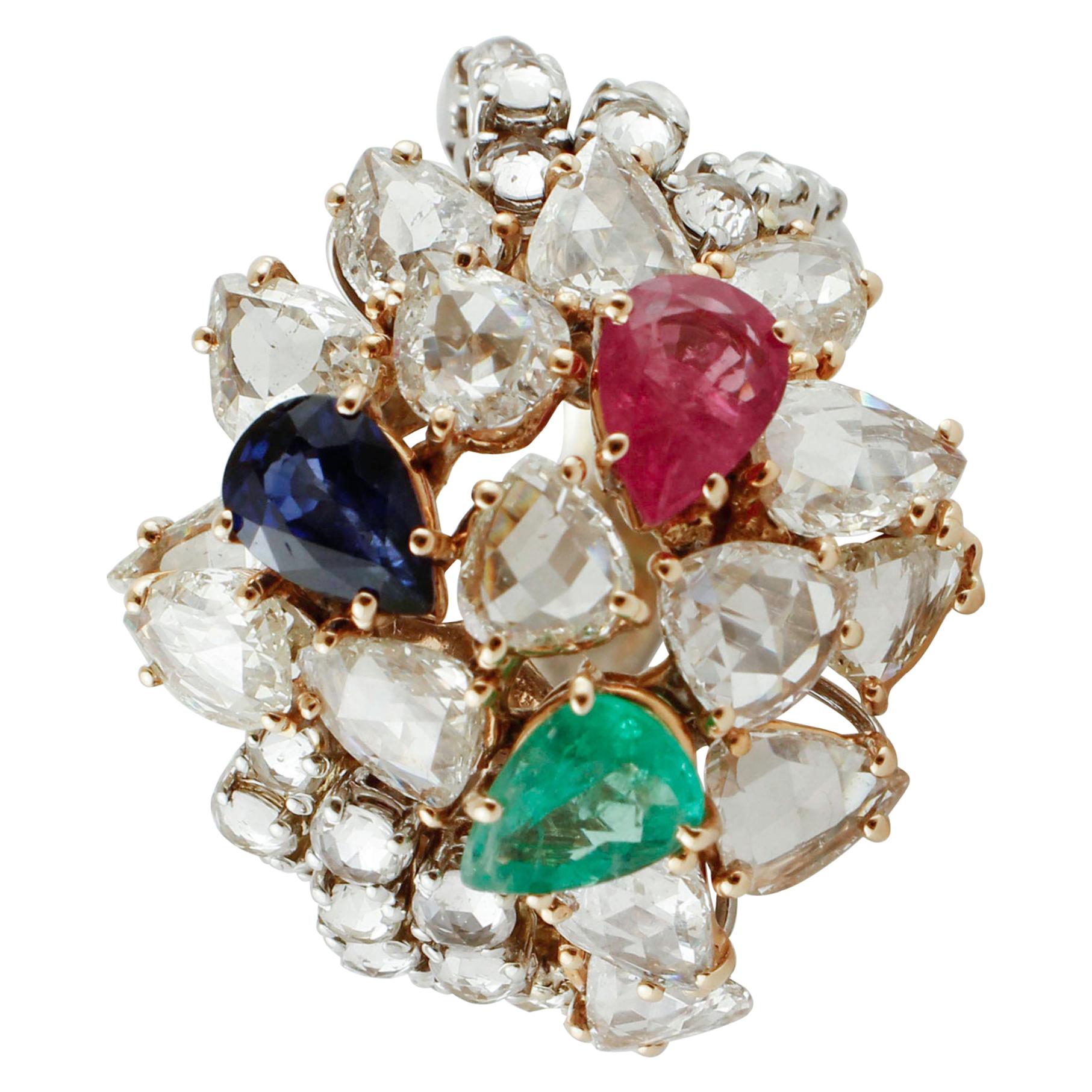 Bague à la mode en or blanc/rose, saphir bleu, rubis et émeraude de 4,36 carats, diamants