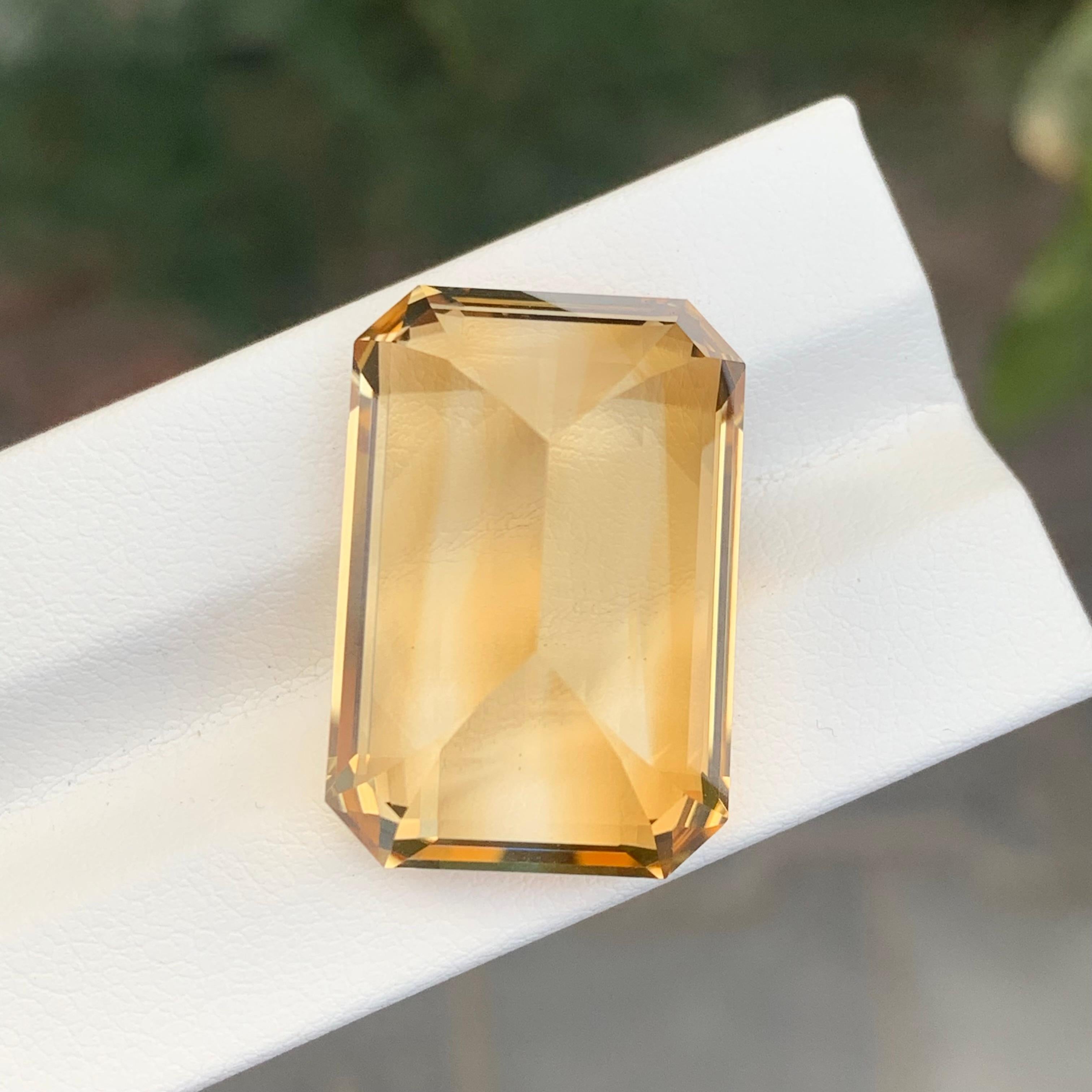 43.60 Karat natürlicher loser gelber Citrin Smaragd Form Edelstein im Angebot 4