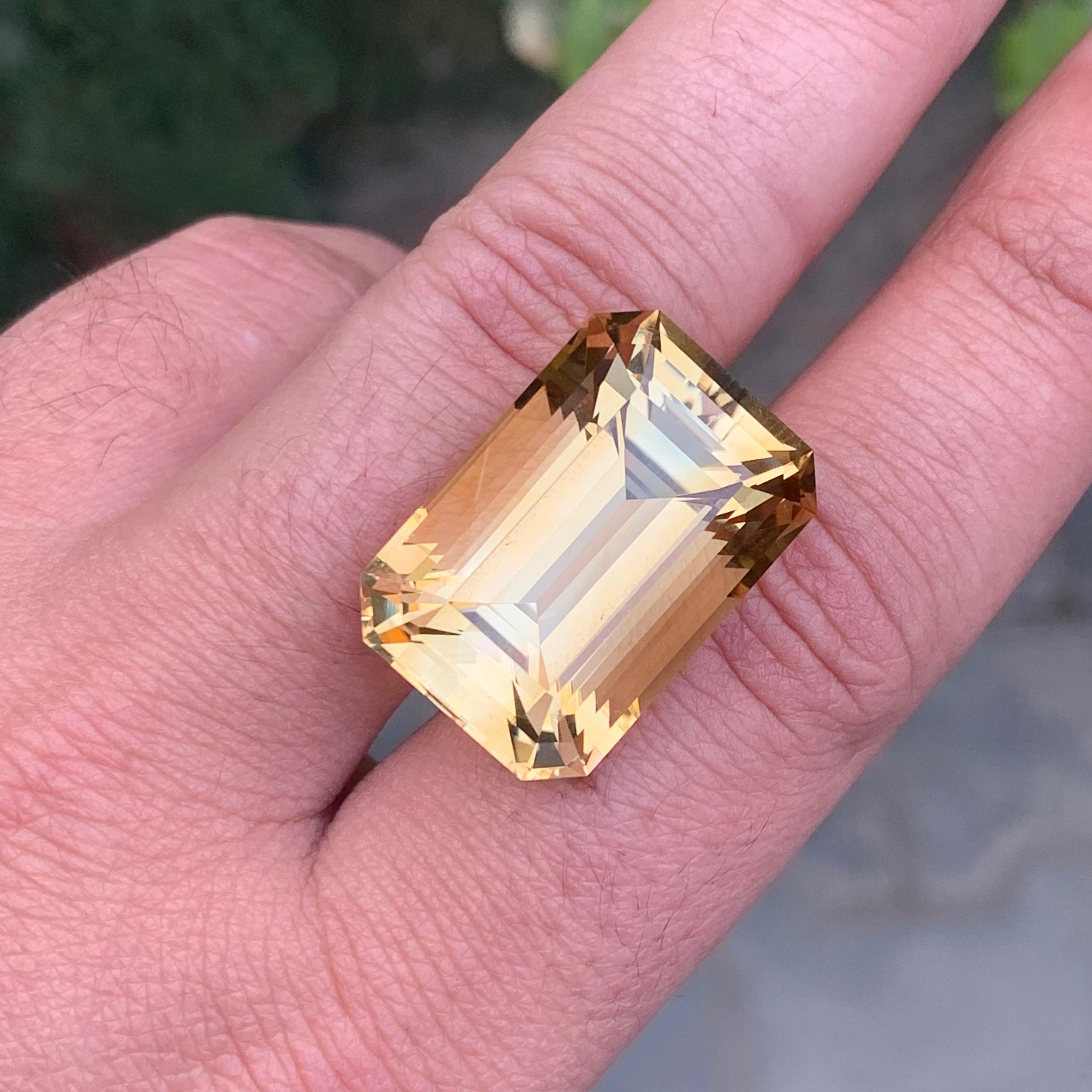 43.60 Karat natürlicher loser gelber Citrin Smaragd Form Edelstein im Angebot 5