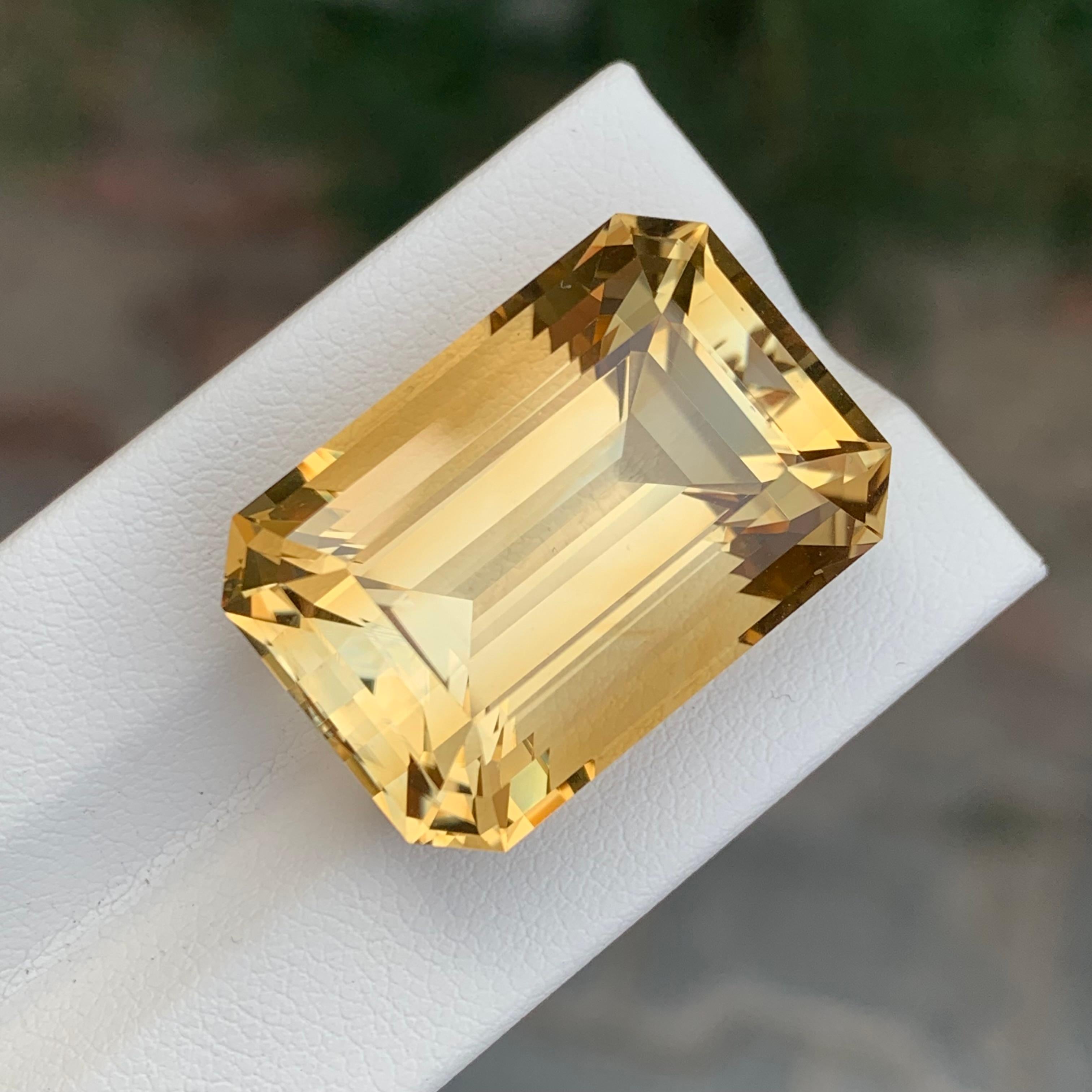 43.60 Karat natürlicher loser gelber Citrin Smaragd Form Edelstein im Angebot 1