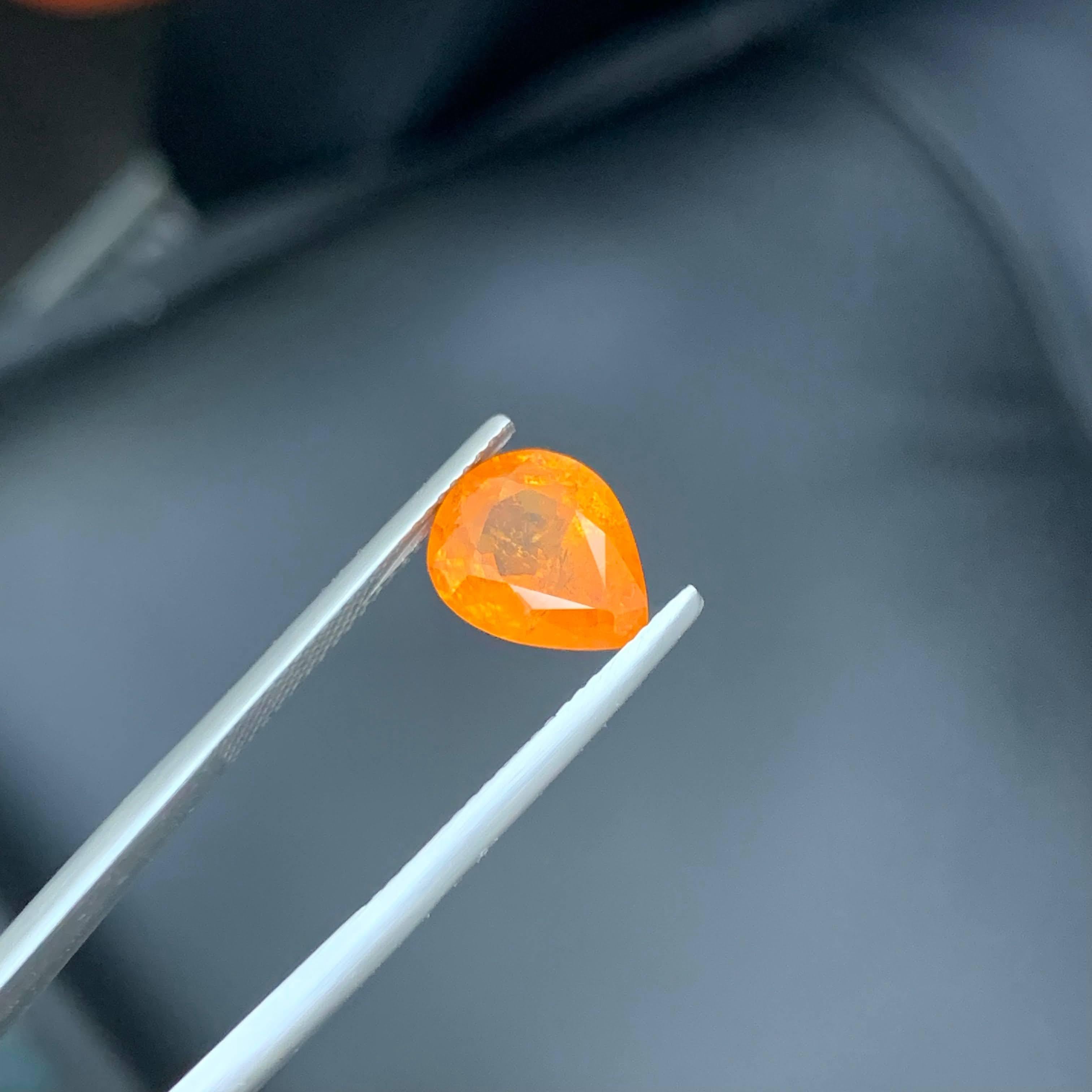 4.37 Carat Certified Natural Loose Spessartite Garnet Pear Cut African Gemstone (pierre précieuse africaine) en vente 3