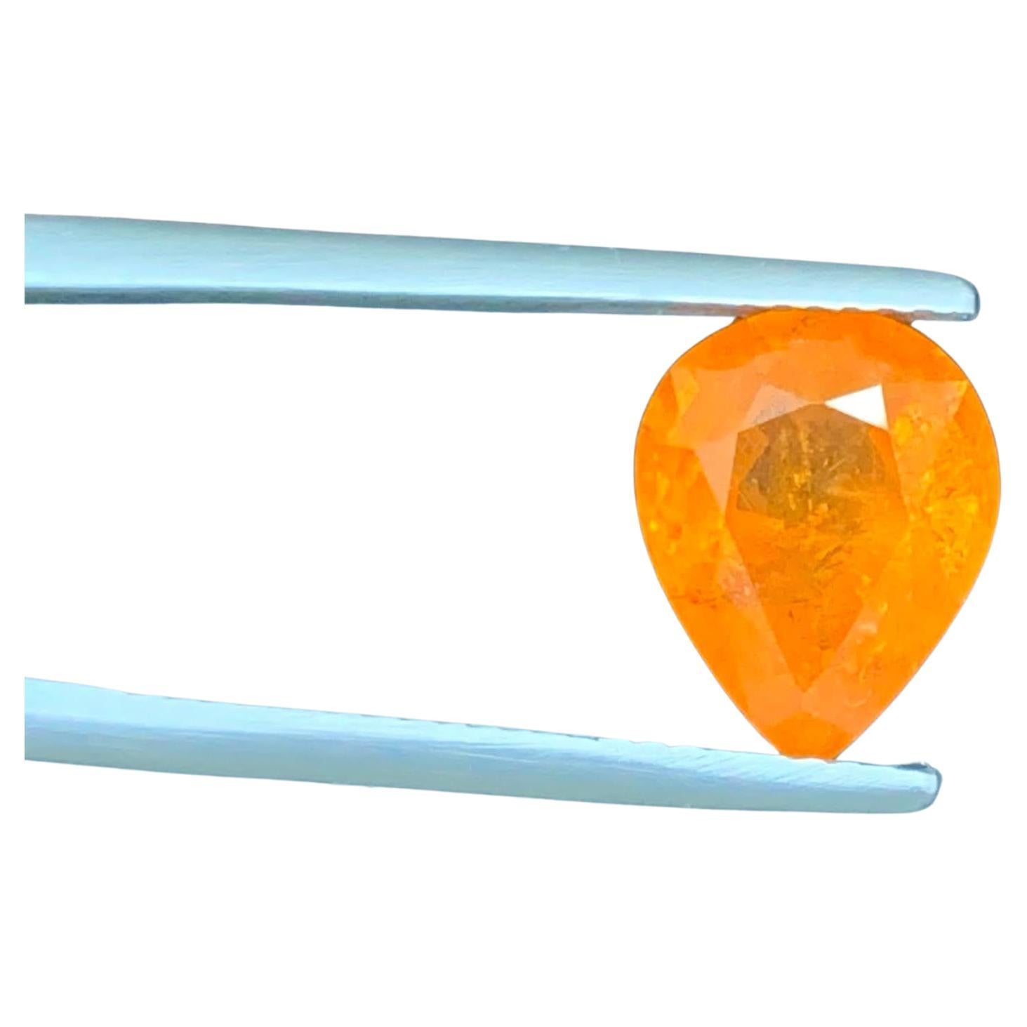 4.37 Carat Certified Natural Loose Spessartite Garnet Pear Cut African Gemstone (pierre précieuse africaine) en vente