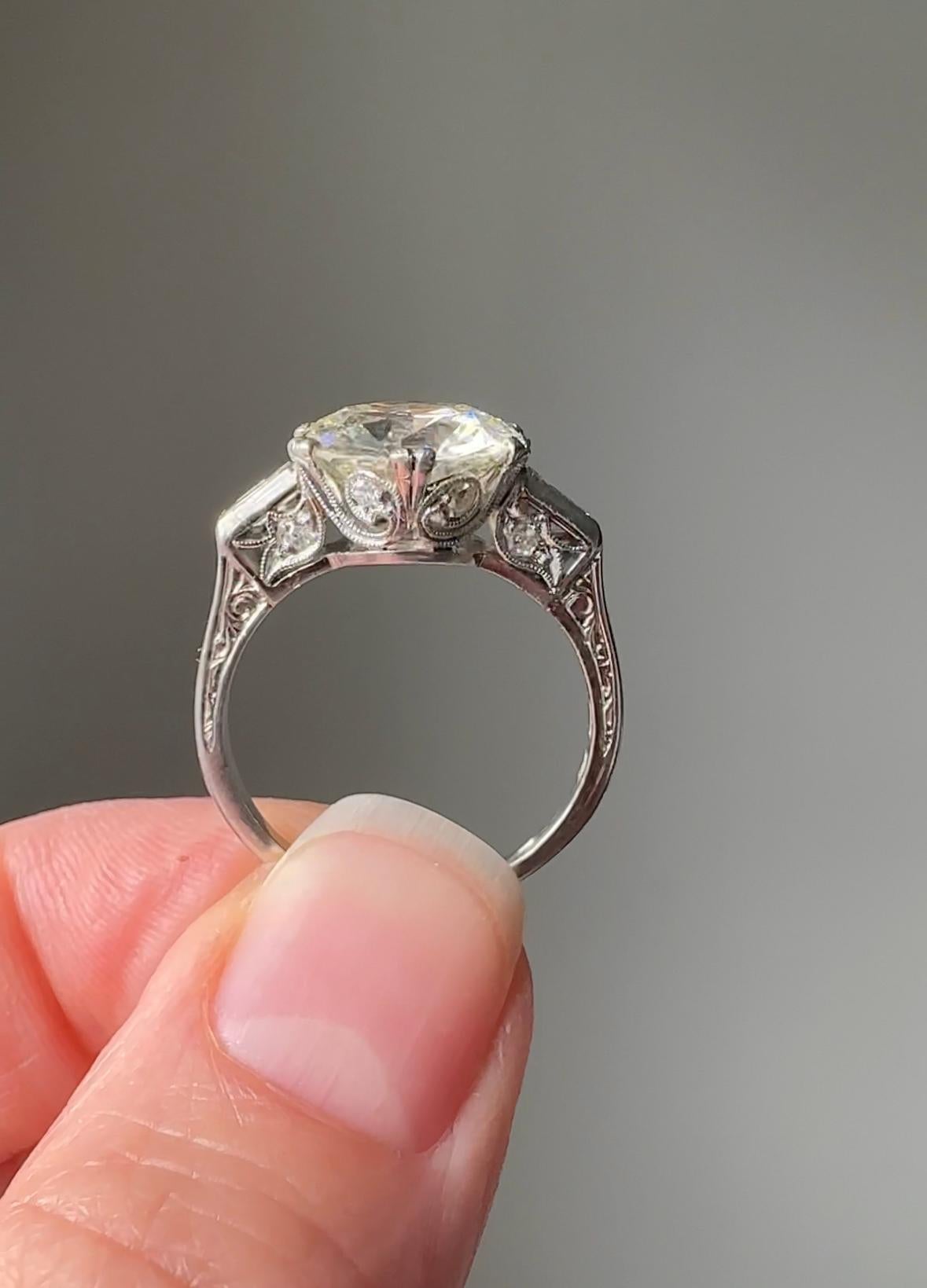 4.37 Carat European Cut Diamond Solitaire Ring, SI2 K In Excellent Condition For Sale In Hummelstown, PA