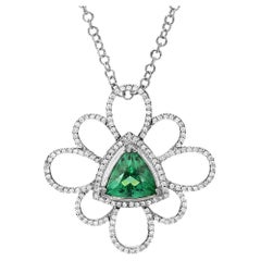 Collana con ciondolo con tormalina verde da 4,37 carati in oro bianco 18 carati - Tamir Beverly Hills