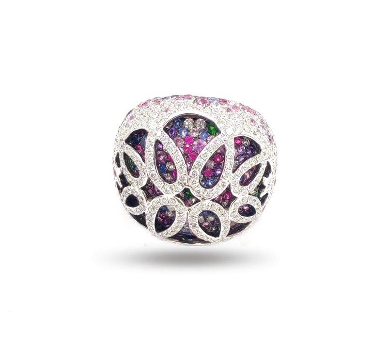 For Sale:  4.38 Carat Diamond Multi Sapphire 18 Karat White Gold Ring 4
