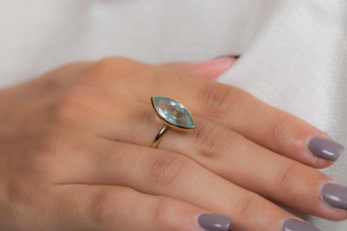 For Sale:  4.38 CTW Aquamarine Statement Ring for Women in 18k Solid Yellow Gold 6