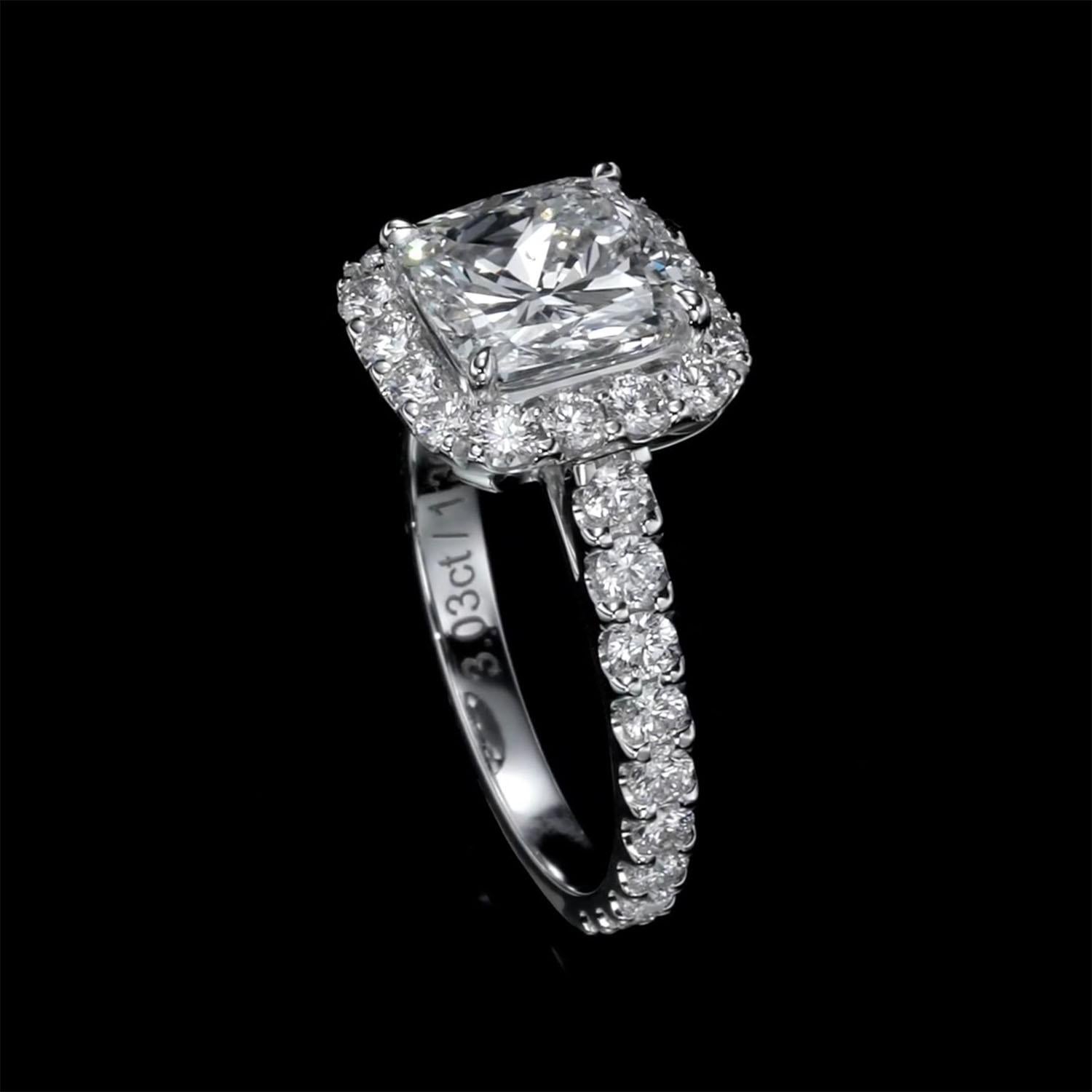 Cushion Cut 4.39 carat natural diamond ring- GIA certificate For Sale