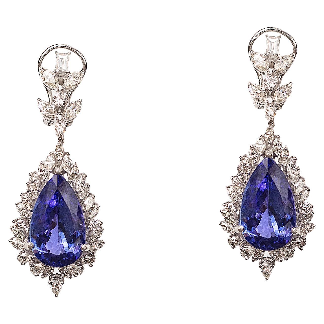 4.39 Cts Diamond and 18.87 Cts Natural Tanzanite Dangling Earring in 18k Gold