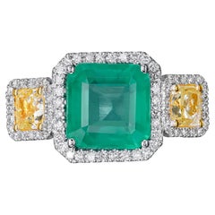 $1 NO RESERVE - 4.39ct Emerald, 1.17ct Fancy Diamonds & 0.50ct F-G Diamonds