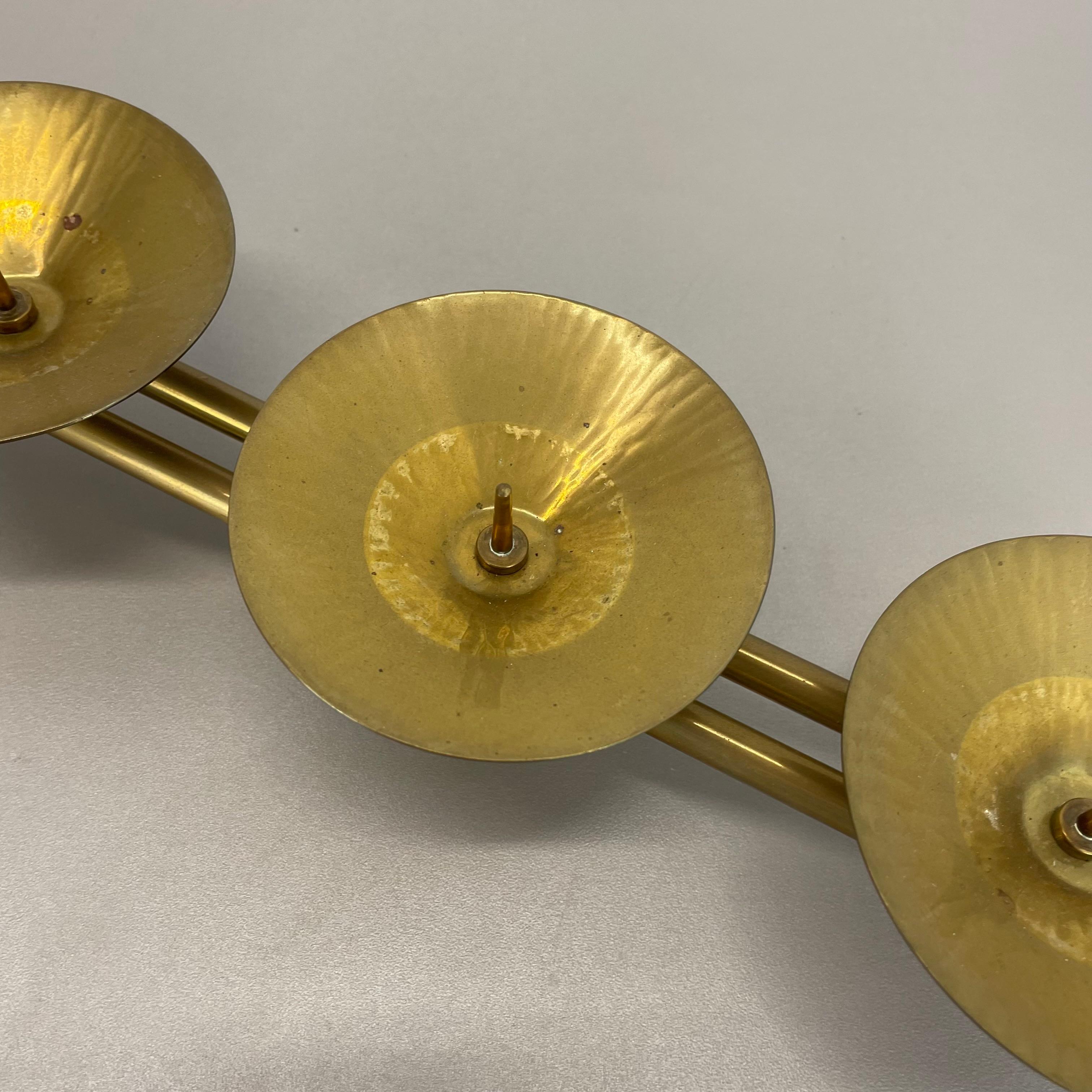 43cm Modernistischer Auböck Stil Brutalistischer Kerzenständer aus Messing, Österreich 1950er Jahre im Angebot 4