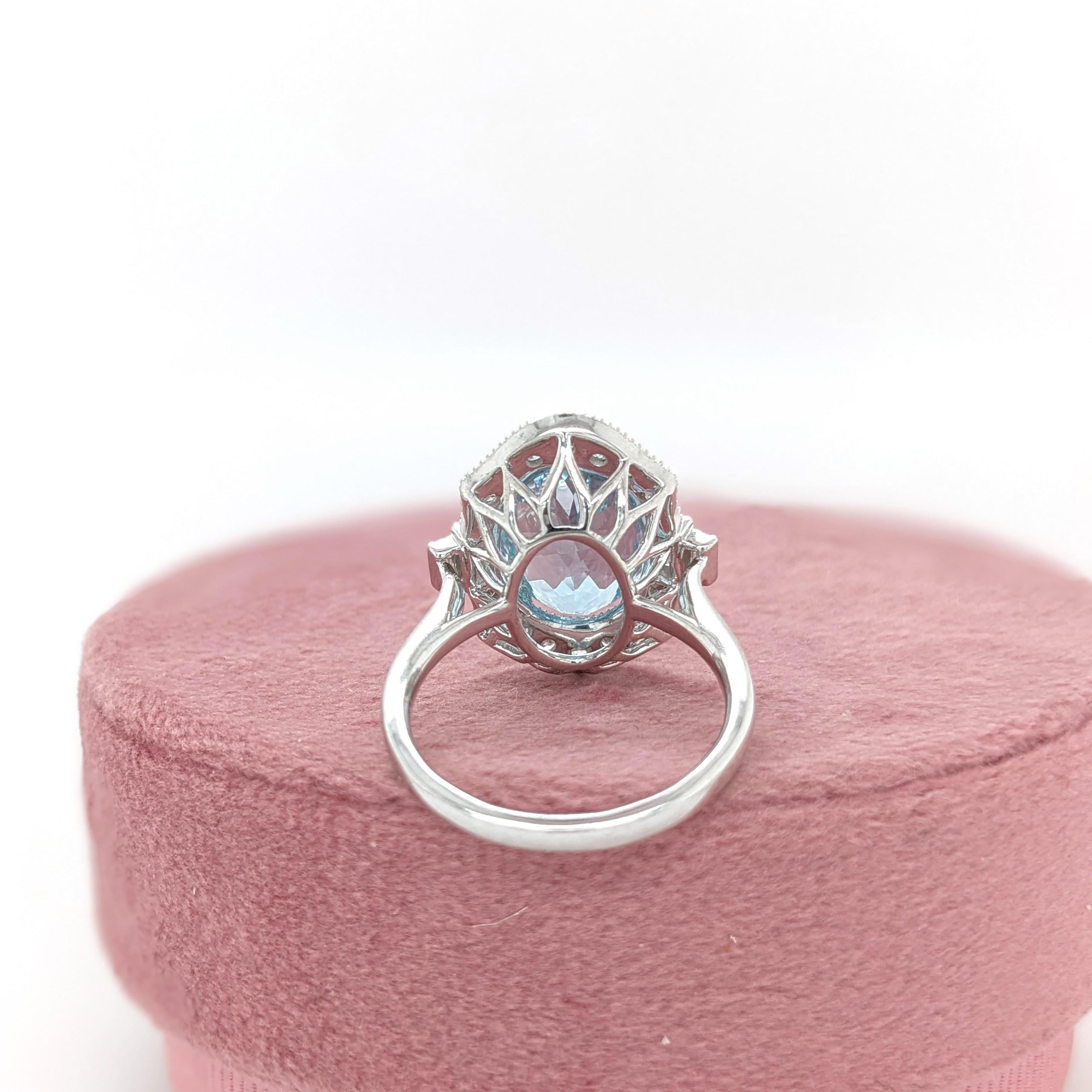 4.3ct Aquamarine Ring w Earth Mined Diamonds in Solid 14K White Gold Oval 12x9mm In New Condition For Sale In Columbus, OH