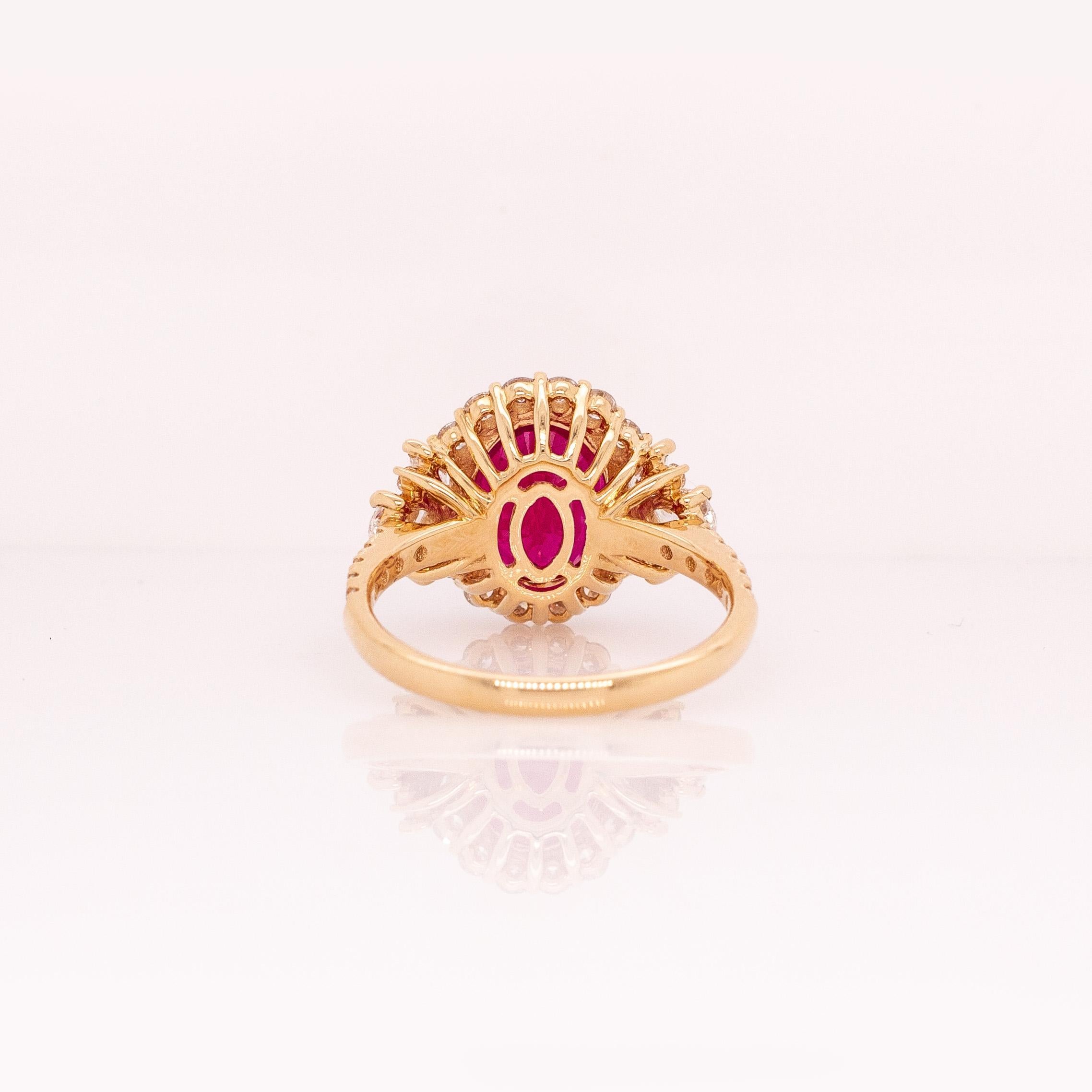 4,3cts Madagaskar Rubin Ring mit natürlichen Diamanten Akzente: 14k Massiv Gold, 10x8mm Damen im Angebot