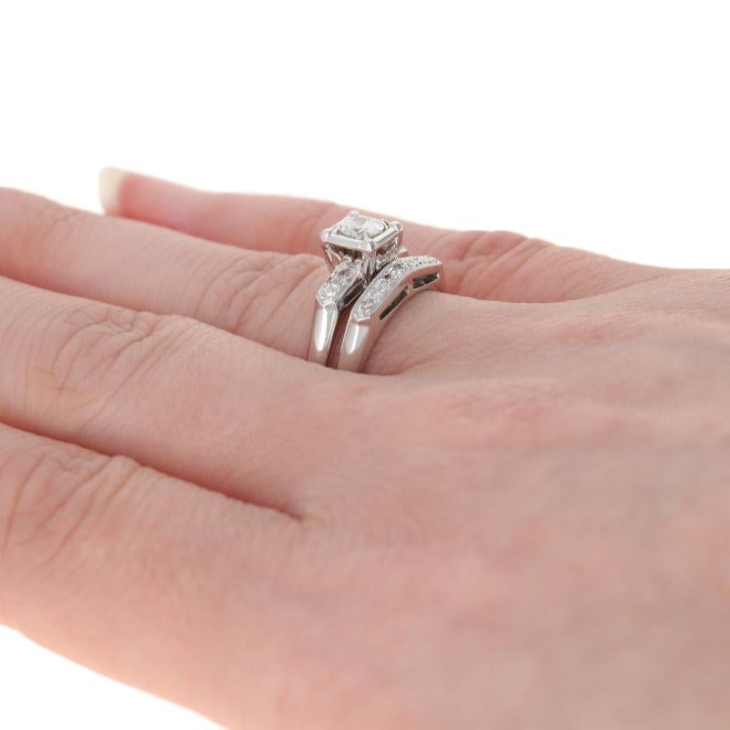 For Sale:  .43ctw Round Brilliant Diamond Vintage Engagement Ring & Wedding Band 14k Gold 5