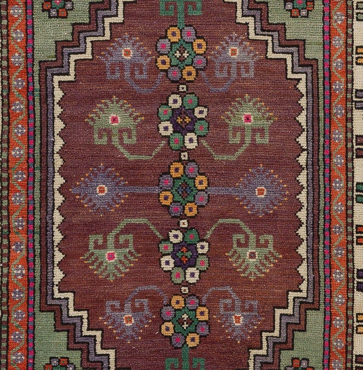 Turkish 4.3x5.3 Ft Traditional Hand-Knotted Vintage Anatolian Rug, Woolen Floor Covering For Sale
