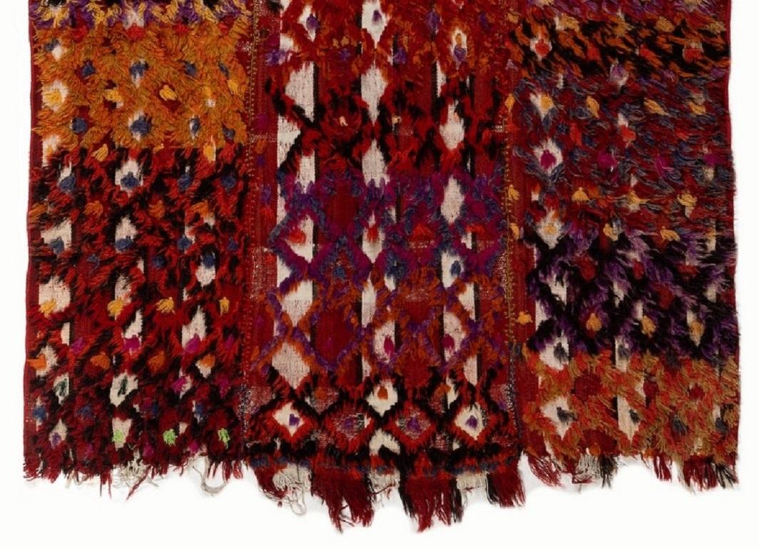 Kilim vintage de Anatolia tejido a mano de colores de 4,3 x 6 pies de tejido plano Turco en venta