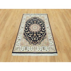 4'3"x6'3" Gale Force Blue 250 KPSI Nain Denser Weave Hand Knotted Rug