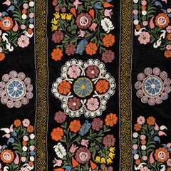4.3x6.8 Ft Vintage Silk Embroidery Bed Cover, Asian Suzani Wall Hanging in Black