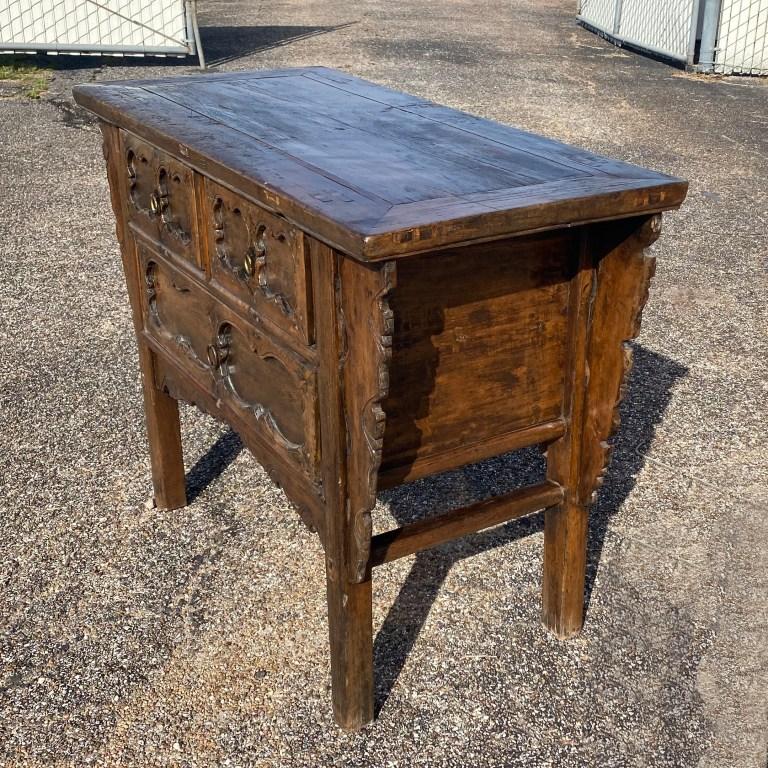 19th Century Qing Chinese Alter Cabinet For Sale 3