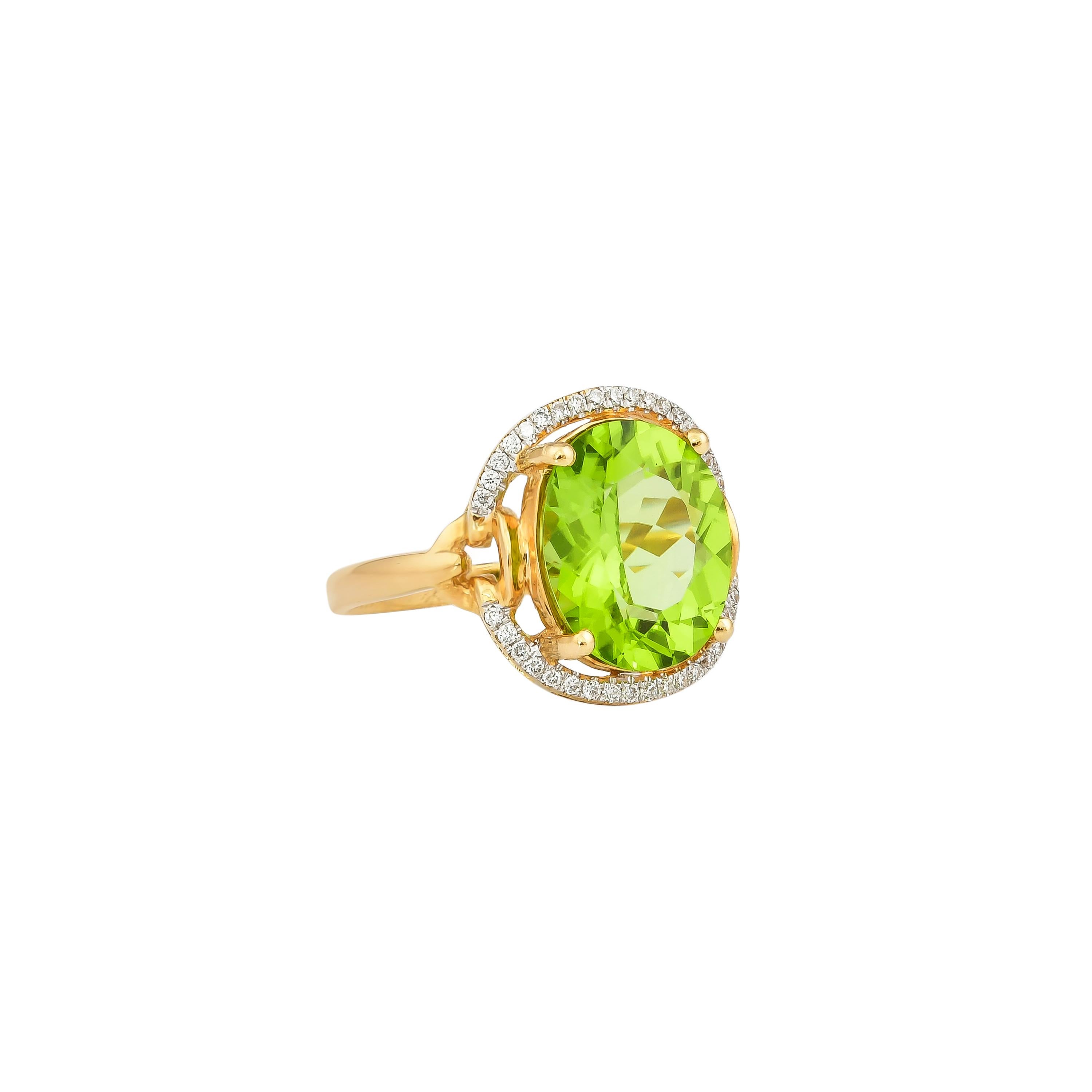 This collection features an array of pretty peridot rings! Accented with diamonds these rings are made in yellow gold and present a vibrant and fresh look. 

Classic peridot ring in 18K yellow gold with diamonds. 

Peridot: 4.46 carat oval