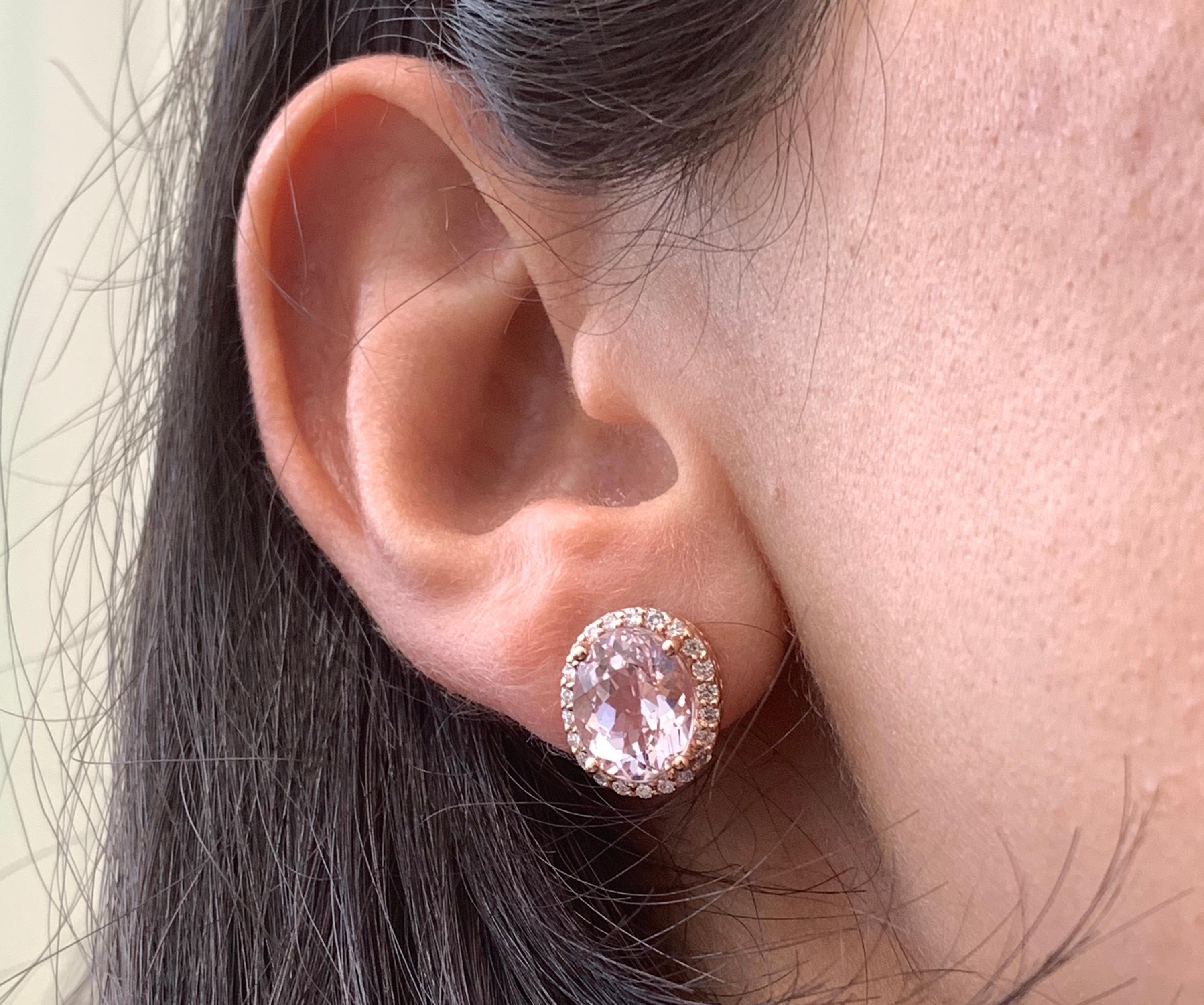 Contemporary 4.4 Carat Oval Pink Morganite and Diamond Halo Stud Earrings in Rose Gold