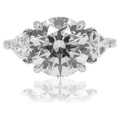 4.4 Carat Round Brilliant Diamond Ring Brilliant White 18K Gold Everyday Royalty