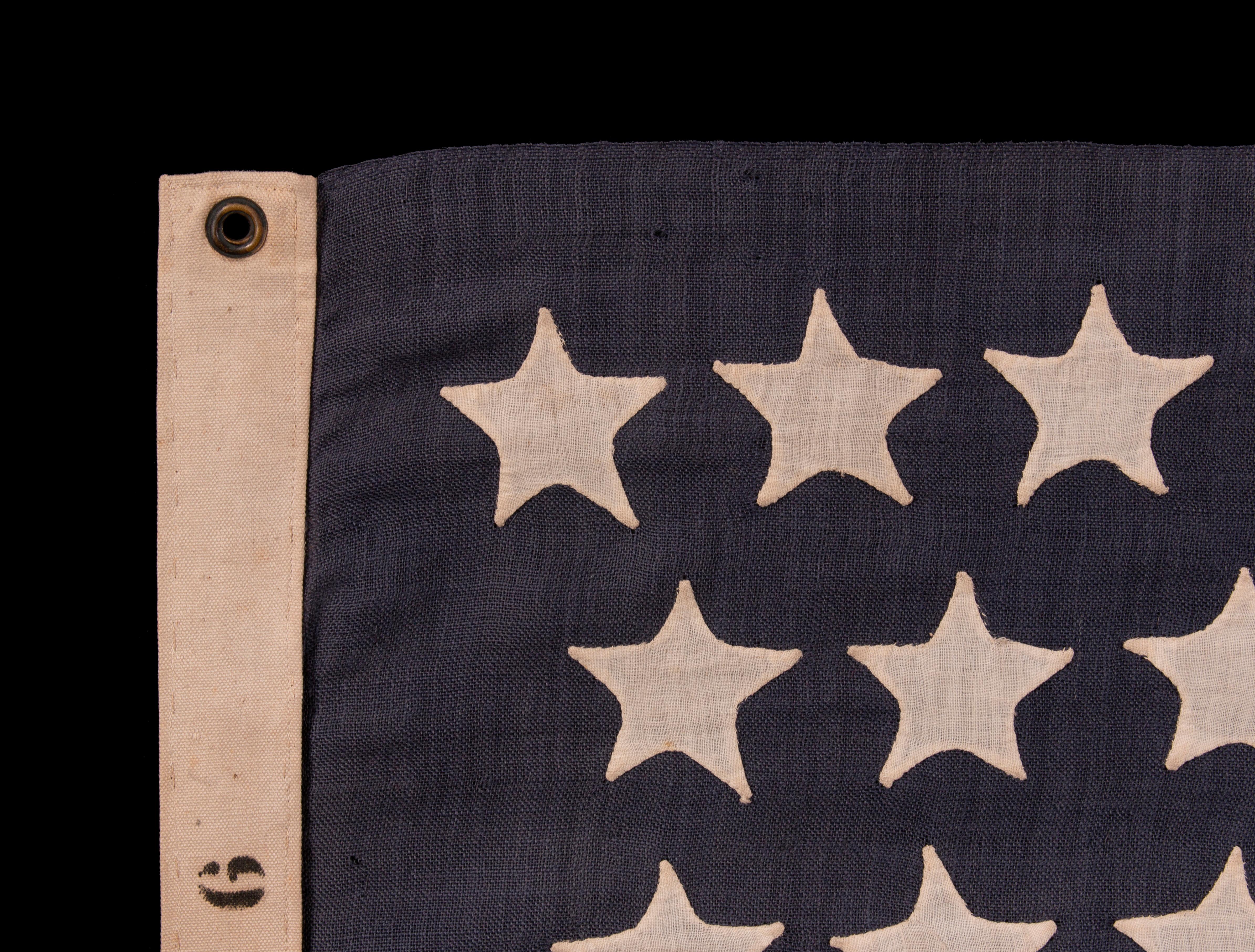 Fin du XIXe siècle Drapeau américain ancien à 44 étoiles, État du Wyoming, vers 1890-1896 en vente