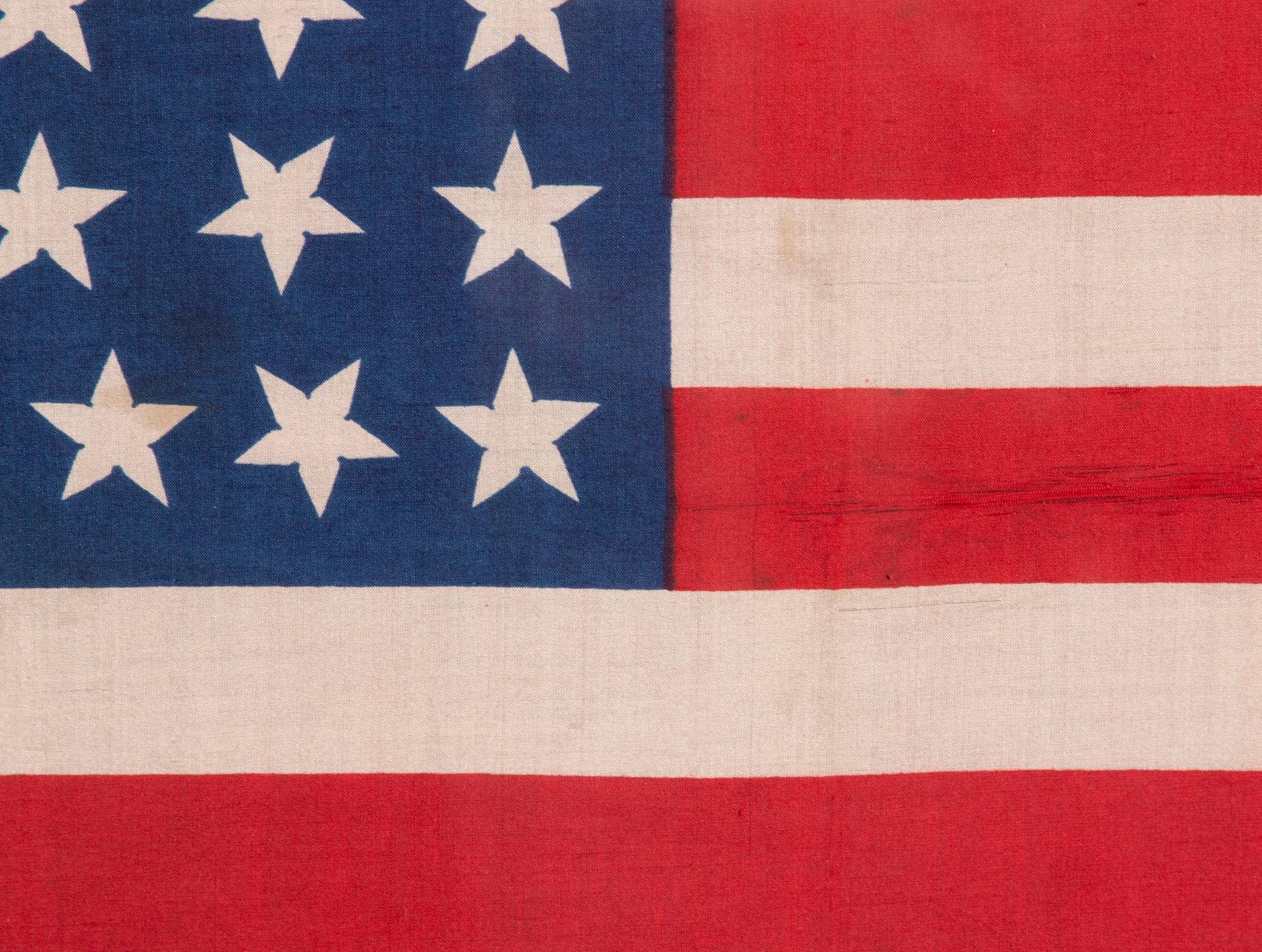 44 Stern antike amerikanische Flagge aus Seide, Wyoming Statehood, ca. 1890-1896 im Zustand „Gut“ im Angebot in York County, PA