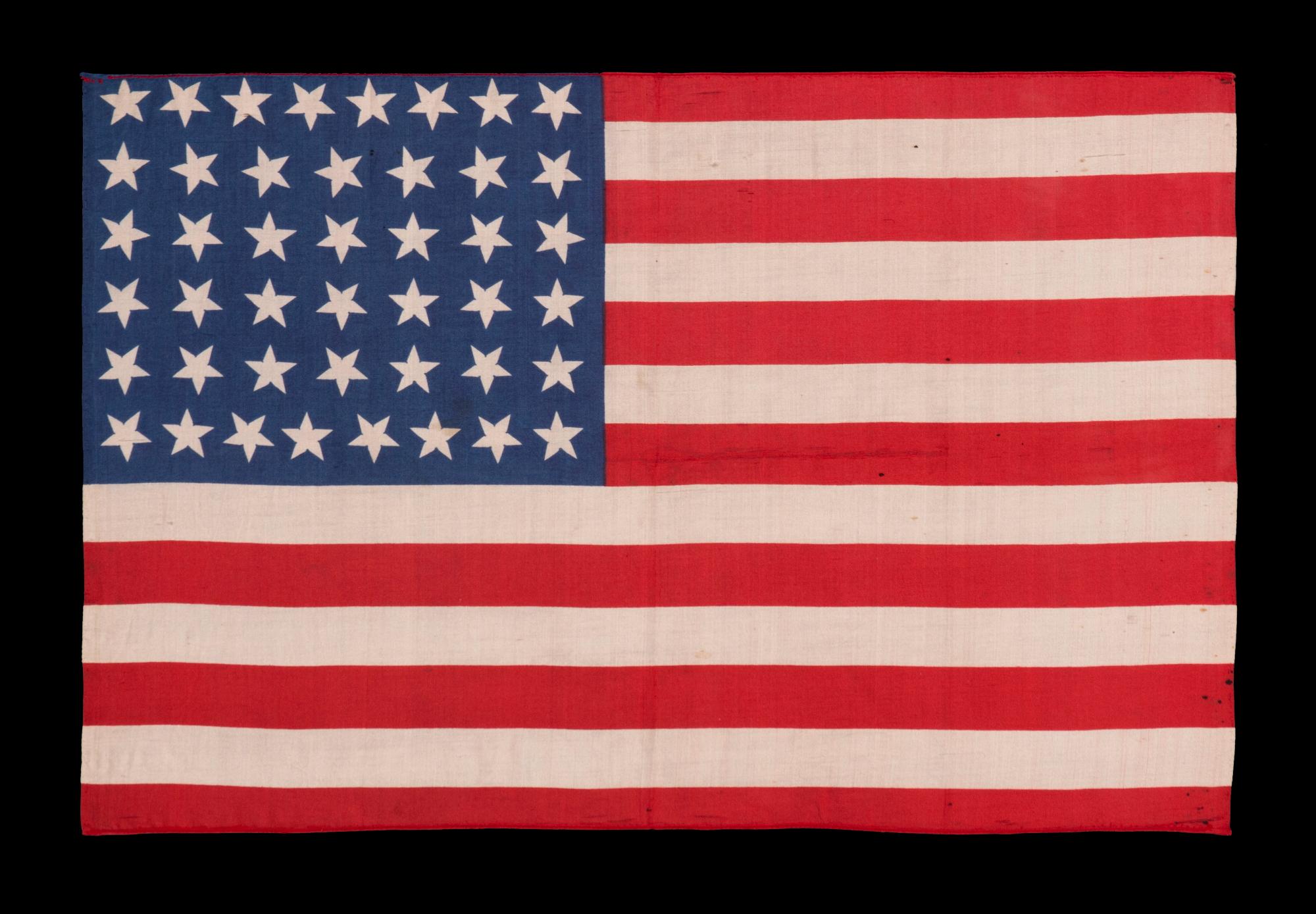 44 Stern antike amerikanische Flagge aus Seide, Wyoming Statehood, ca. 1890-1896 (19. Jahrhundert) im Angebot