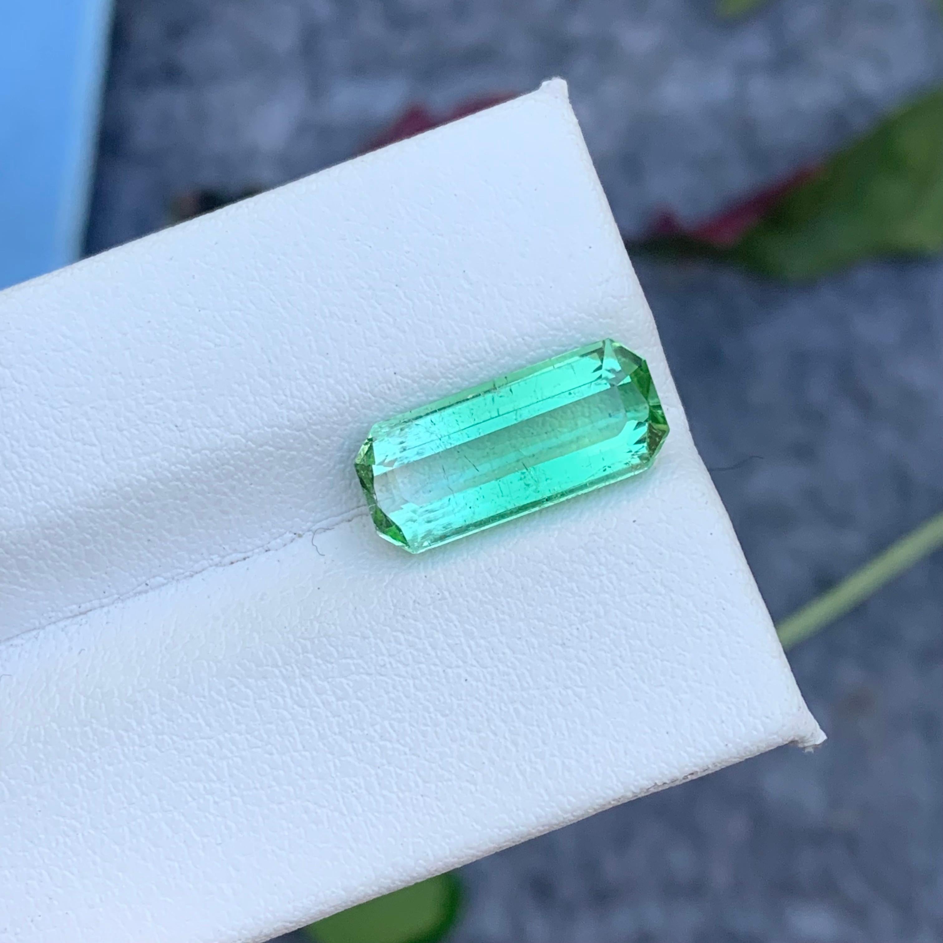 Women's or Men's 4.40 Carat Baguette Shape Natural Loose Mint Green Tourmaline From Afghanistan For Sale