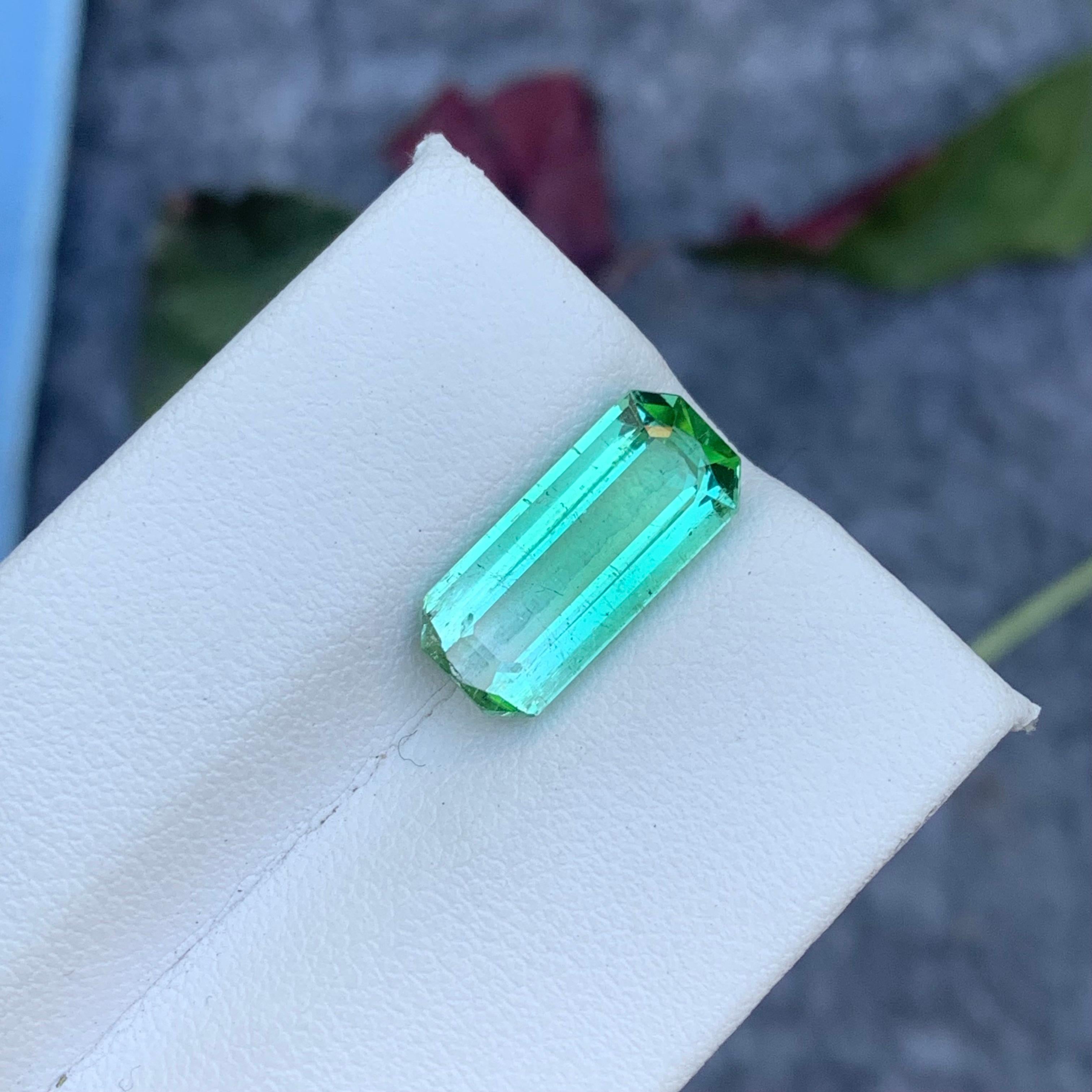 4.40 Carat Baguette Shape Natural Loose Mint Green Tourmaline From Afghanistan For Sale 1