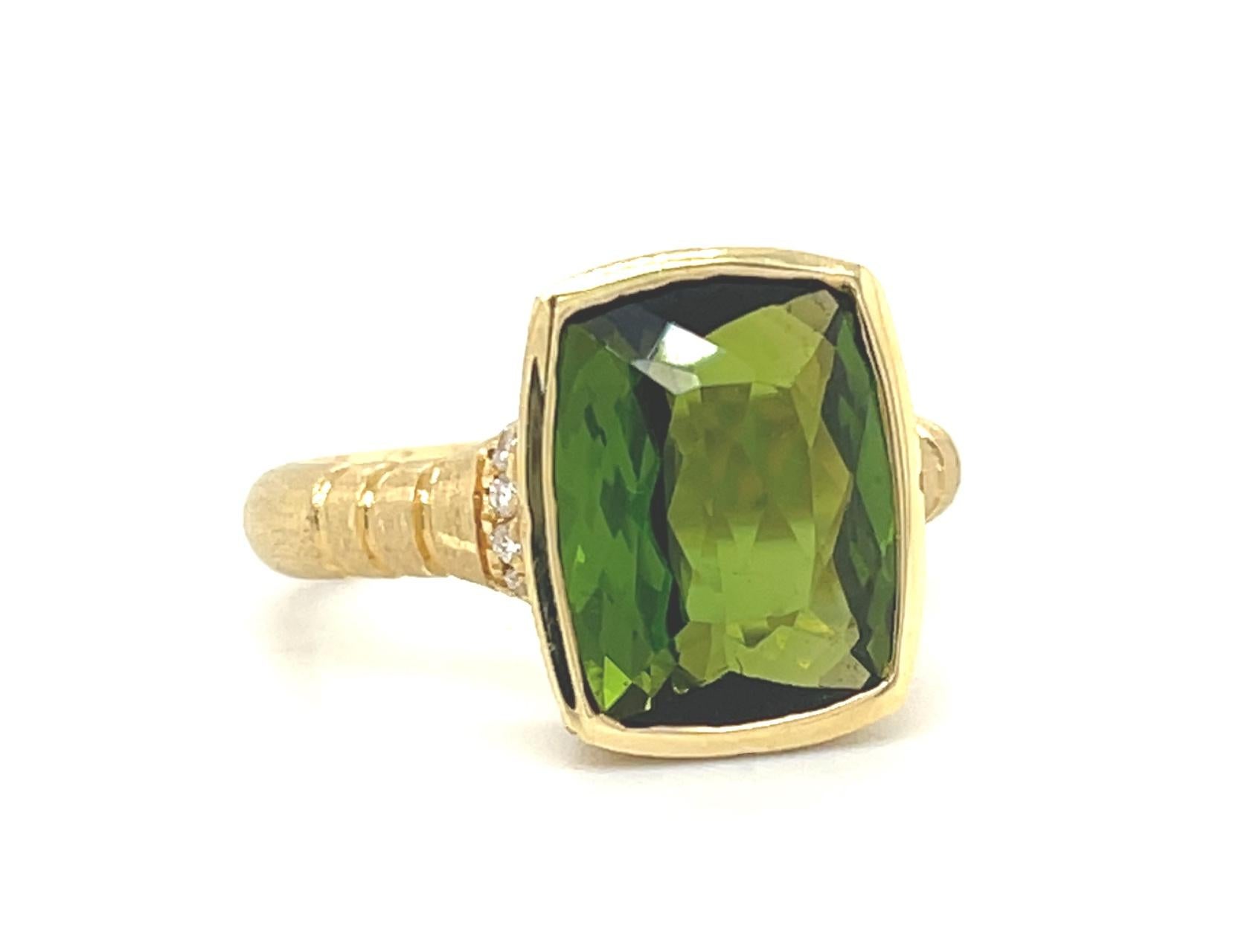 green signet ring