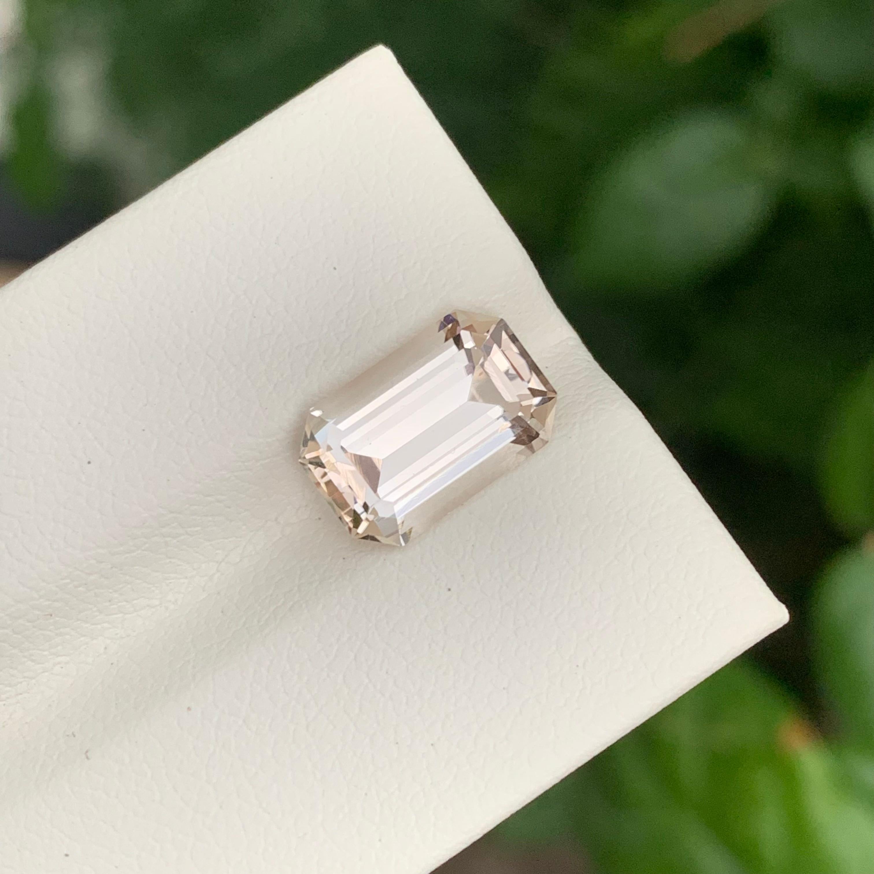 Schöne 4,40 Karat natürlichen Topas Smaragd Form Edelstein im Angebot 5