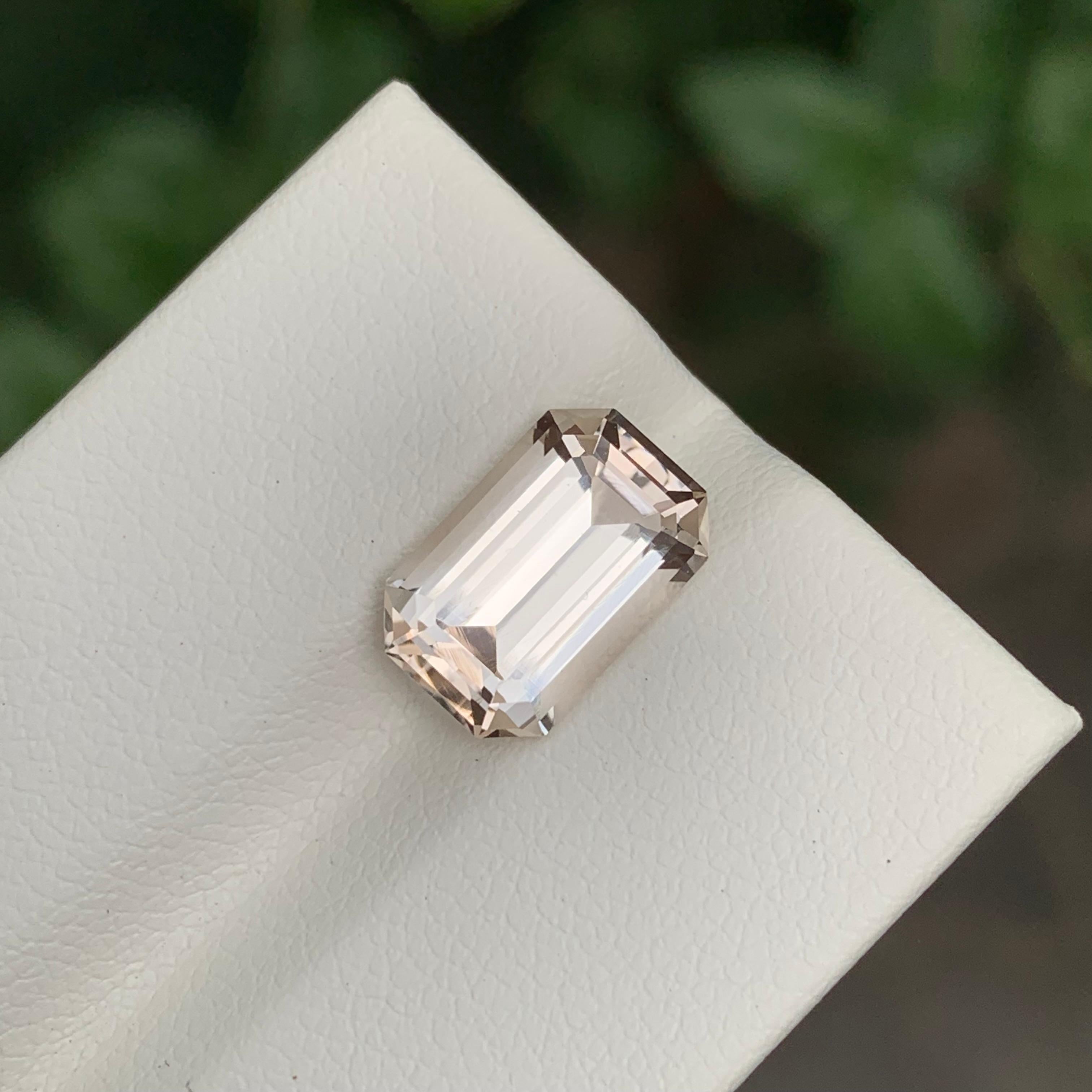Schöne 4,40 Karat natürlichen Topas Smaragd Form Edelstein im Angebot 1