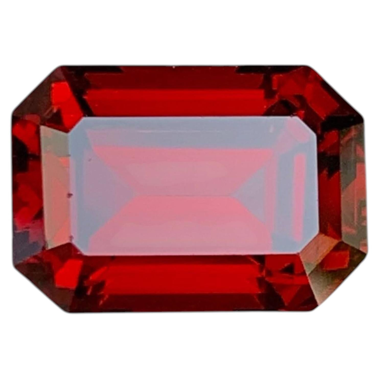 4.40 Carat Natural Loose Red Color Garnet Stone Emerald Cut Tanzanian Gemstone For Sale