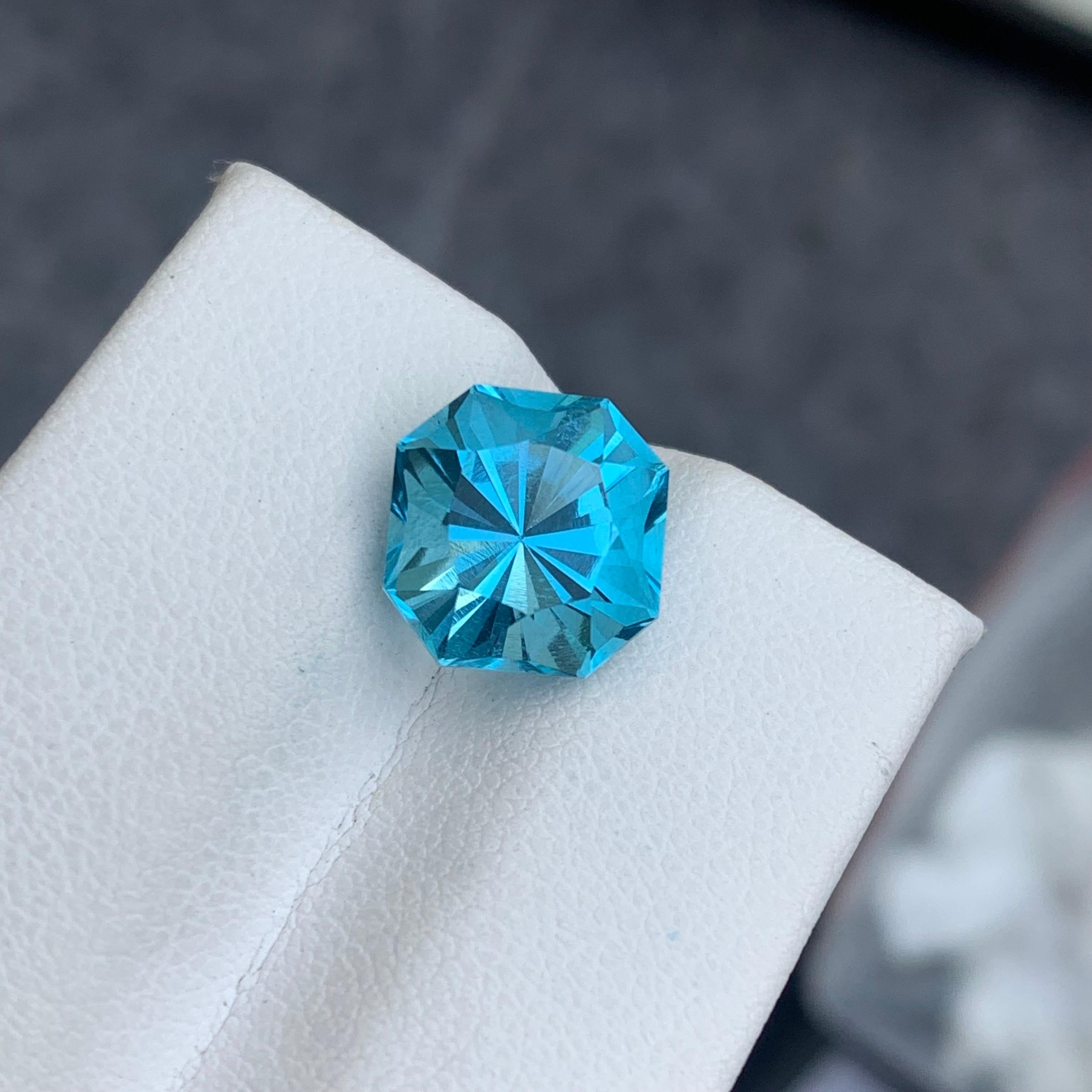 Crisscut 4.40 Carat Octagon Shape Blue Topaz Fancy Cut Gemstone for Sell For Sale