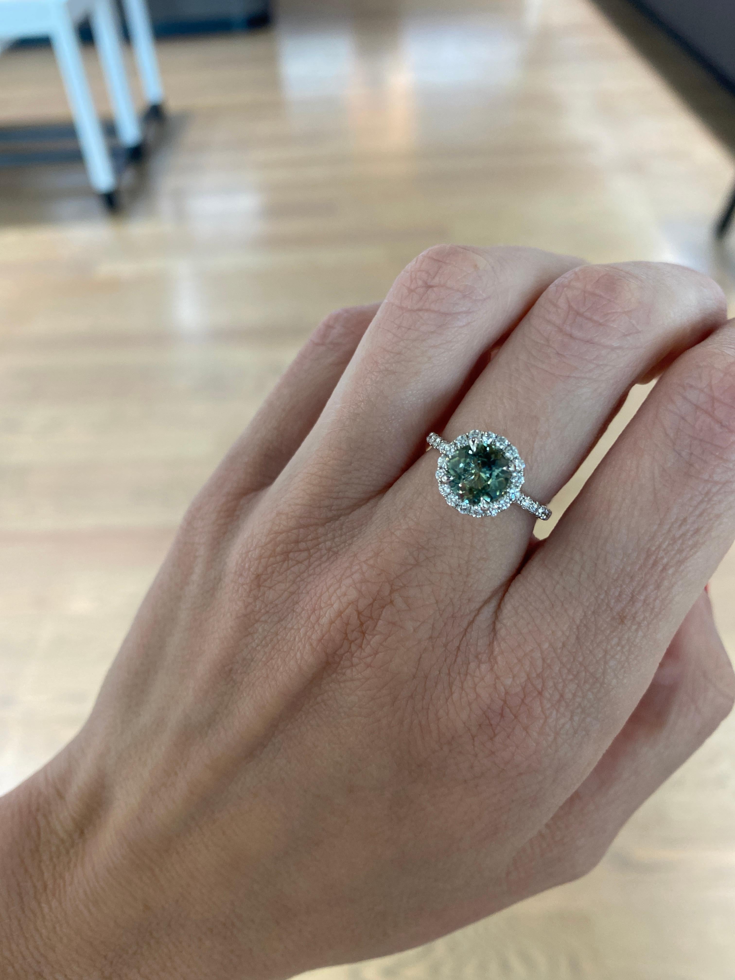 1.40 Carat Round Teal Color Shifting Sapphire with 0.54ctw Round Diamonds Ring For Sale 2