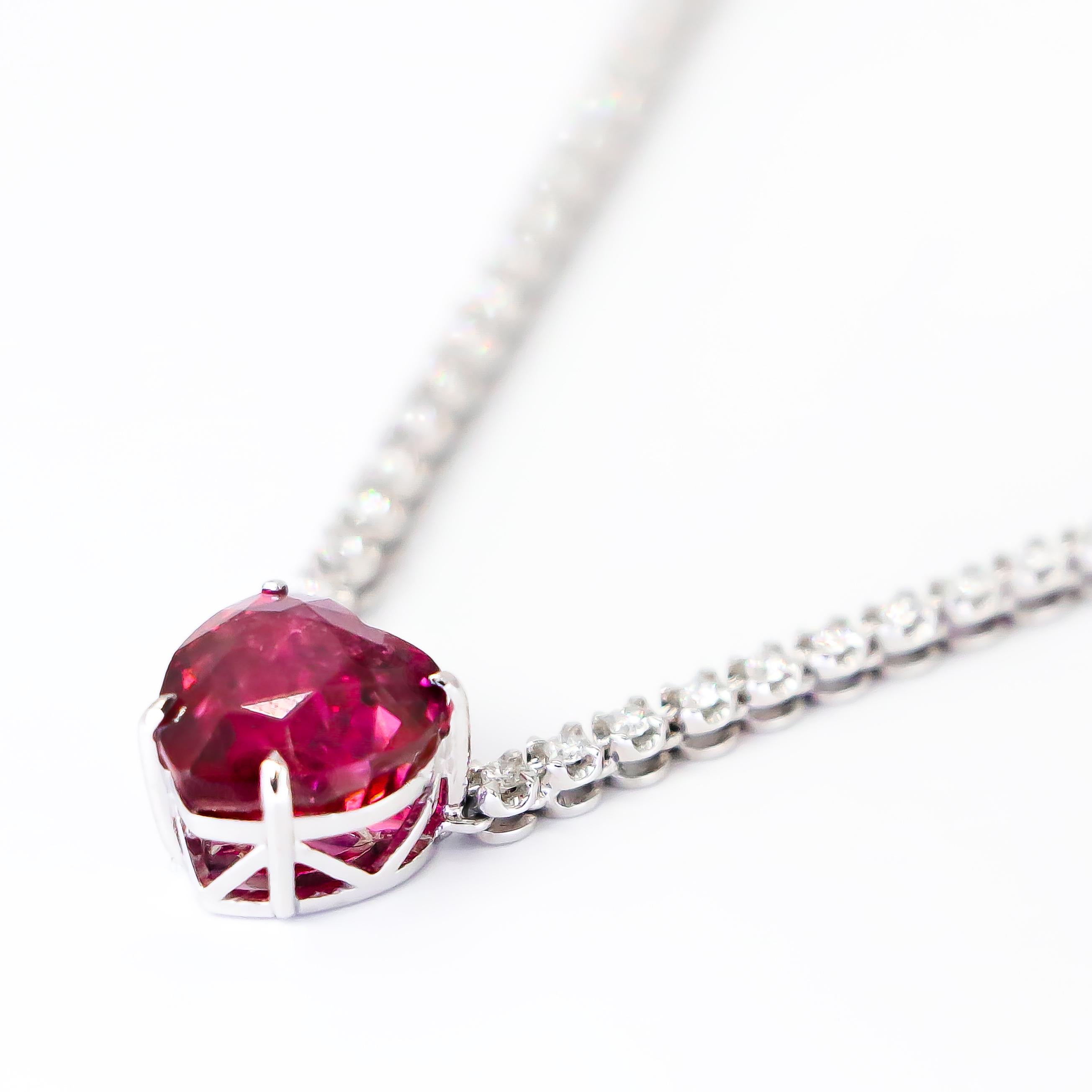 4.40 Carat Rubellite and Diamond Necklace For Sale 1
