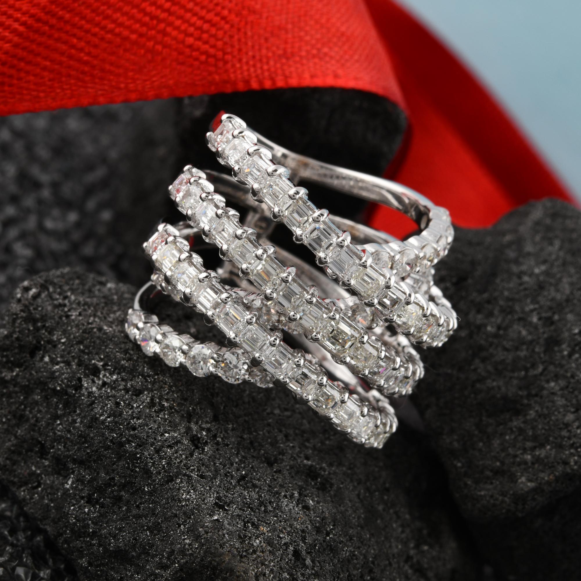 4,40 Karat SI/HI runder Diamantring mit Smaragdschliff im Smaragdschliff, mehrreihiger Ring aus 18 Karat Weißgold Damen im Angebot