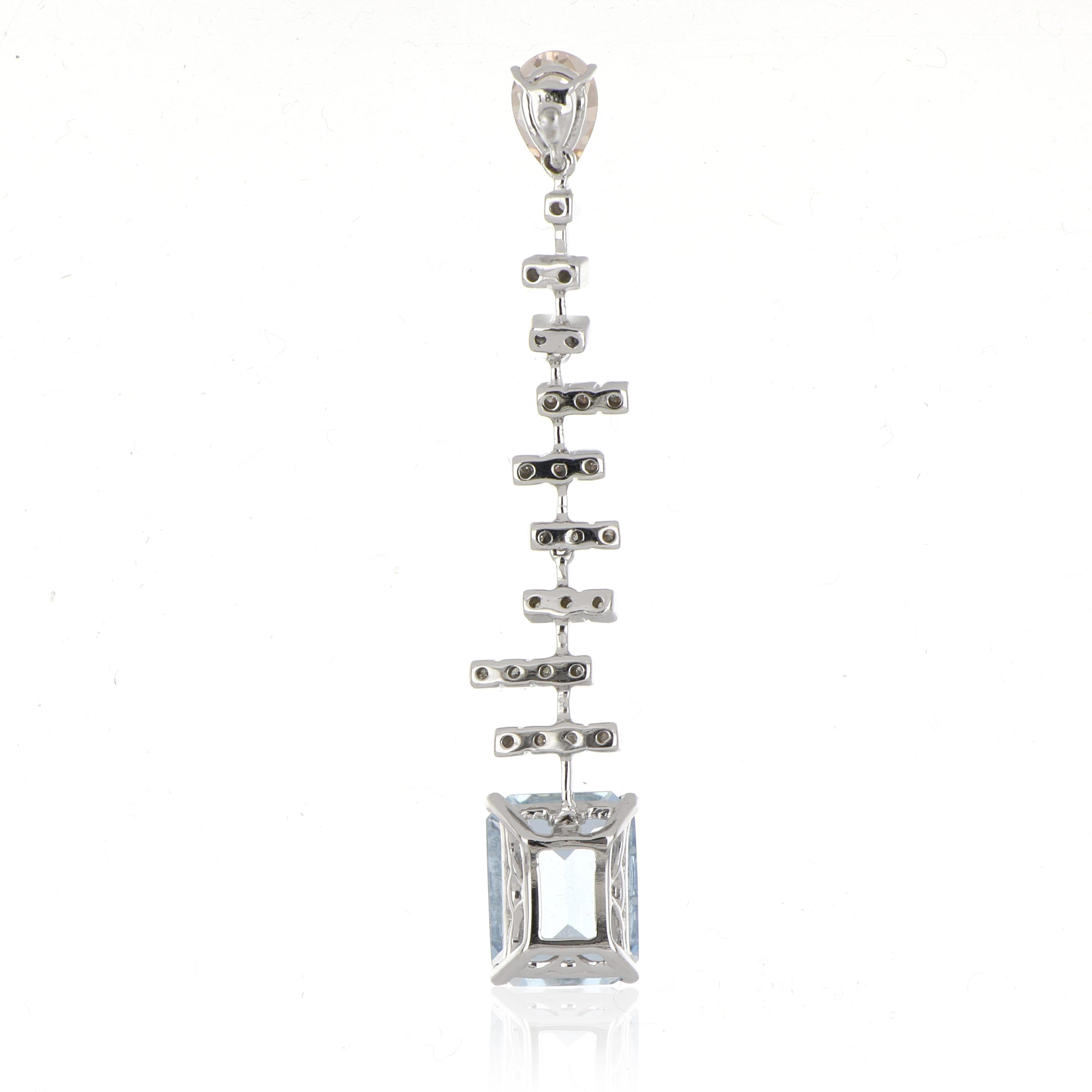 4.40 Carat Total Morganite and Aquamarine Earring with Diamonds in 18 Karat Gold For Sale 1