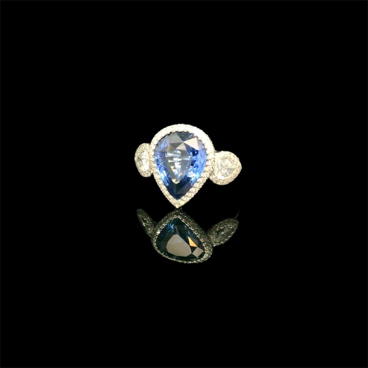 4.40 Carats Blue Ceylon sapphire and diamond ring, gold 18K For Sale 2