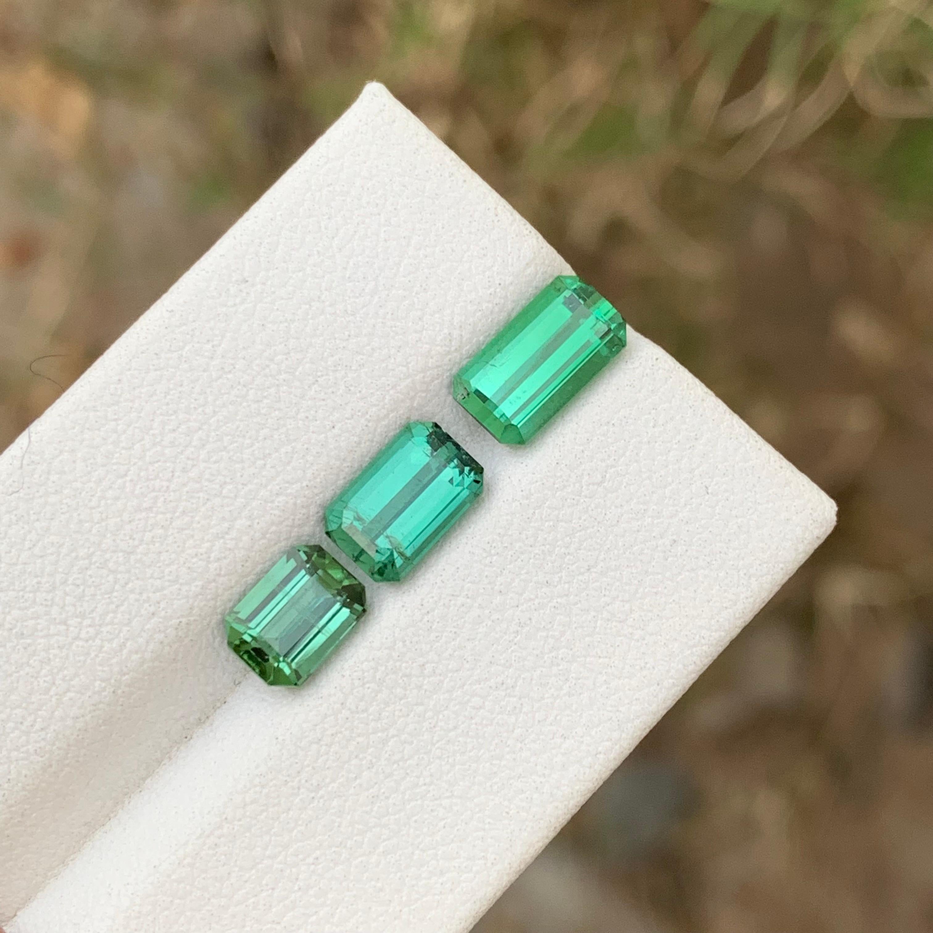 Art Nouveau 4.40 Carats Natural Genuine Loose Tourmaline Lot Emerald Shape For Jewellery Set For Sale