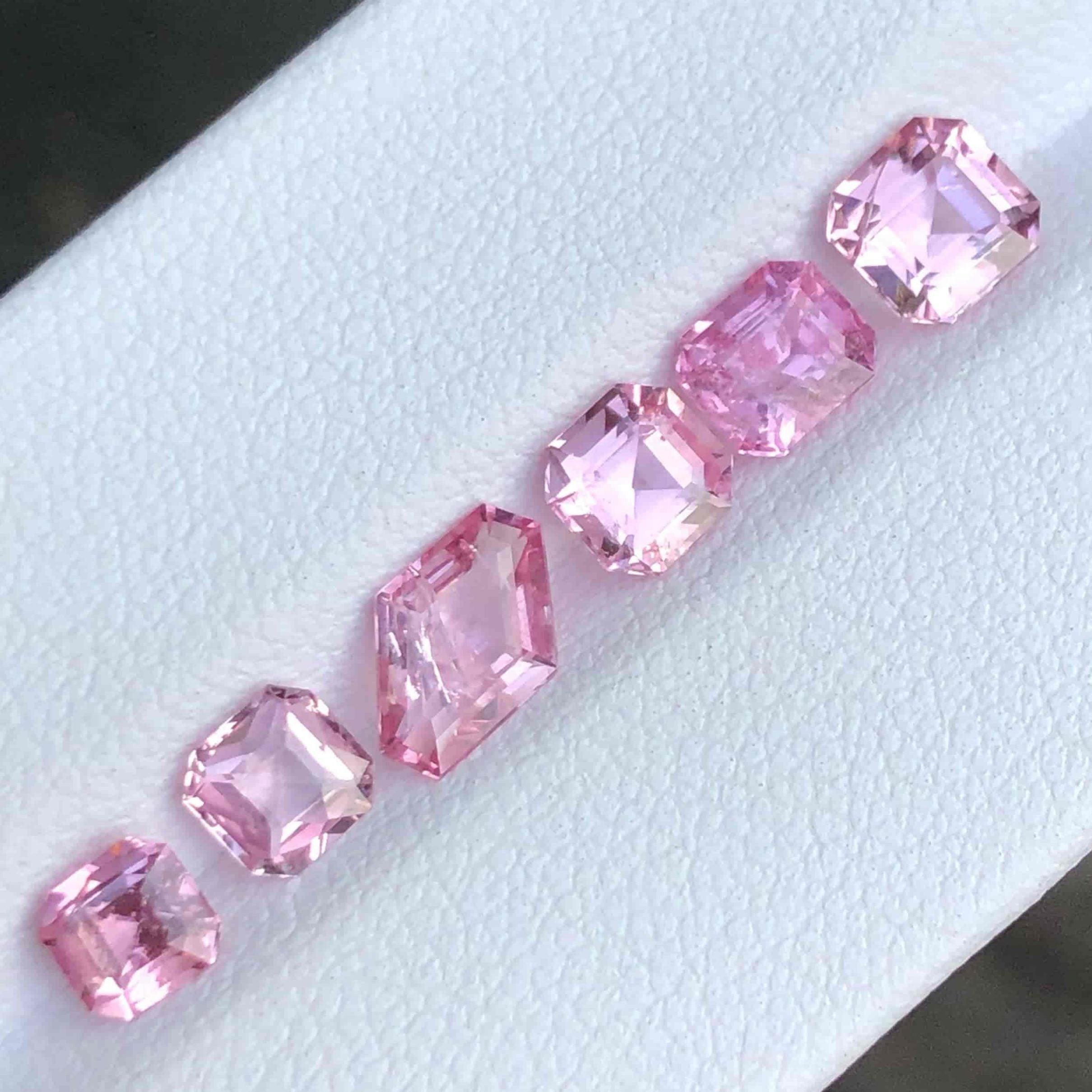 Gemstone Type Pink Spinel Gemstones Lot
Weight 4.40 carats
Individual Weight 0.90, 0.80, 0.70, 0.75, 0.45 and 0.40 carats
Clarity Slightly Included (SI)
Origin Tajikistan
Treatment None





Indulge in the captivating allure of this exclusive lot of