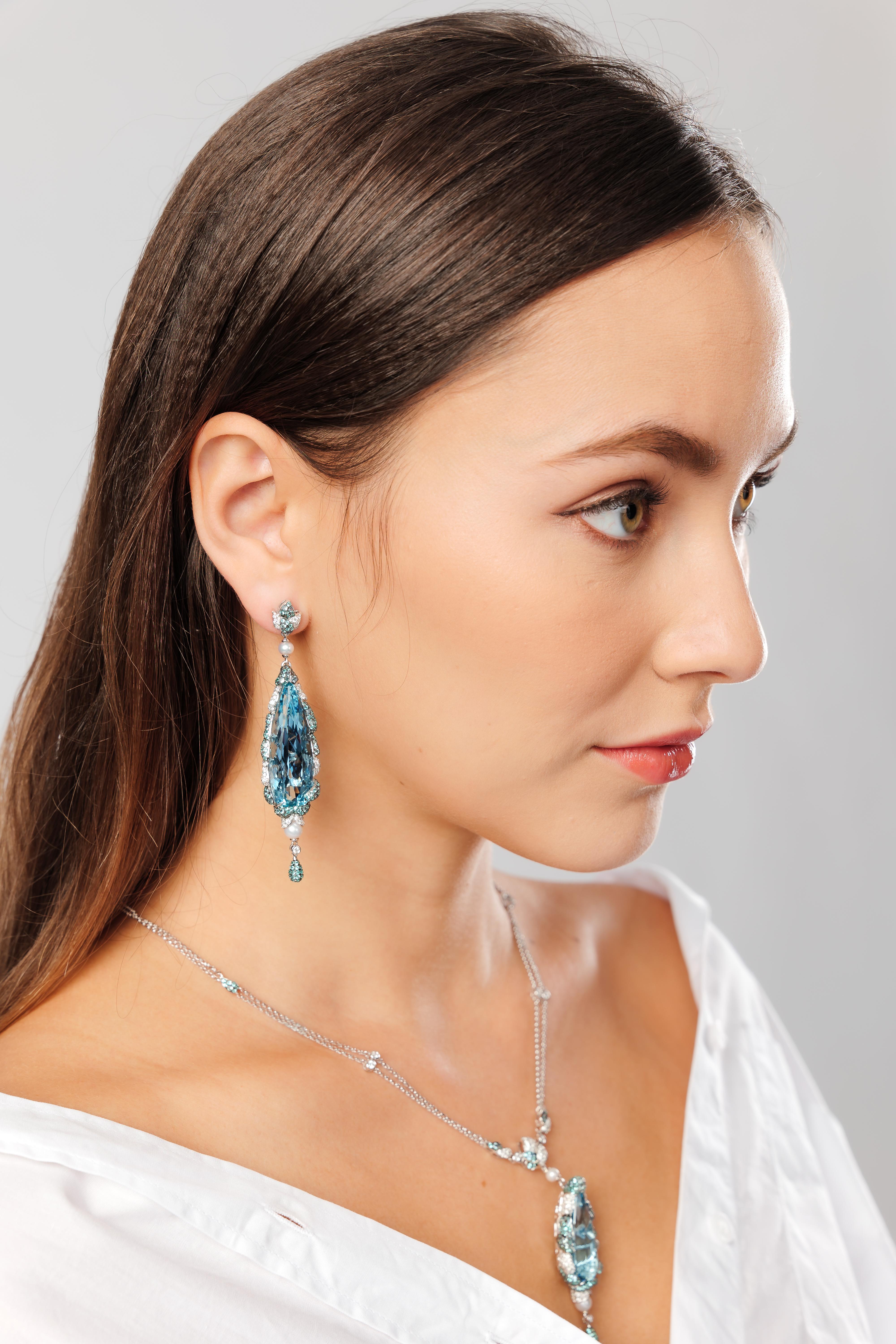 Contemporary 44.1 Carat Aquamarine Earrings in 18 Karat White Gold with Paraiba & Alexandrite For Sale