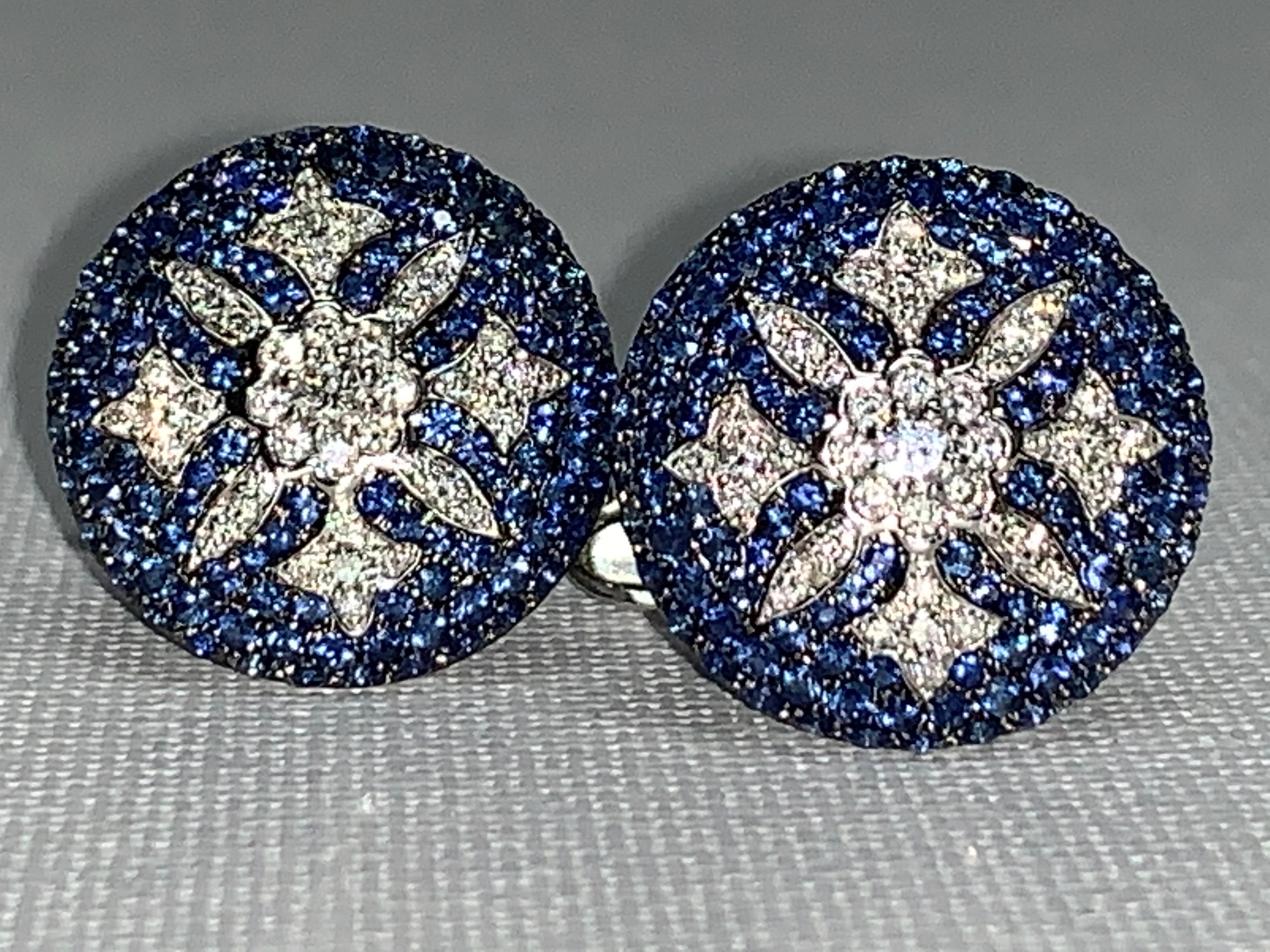 Distinctive 4.41 Carat Blue Diamonds with White Diamonds Snowflake Cuff links 1