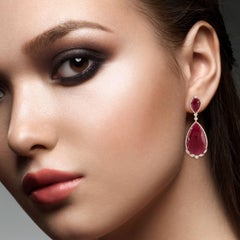 44,15 Karat Rubin-Ohrringe aus 18 Karat Gold mit Diamanten
