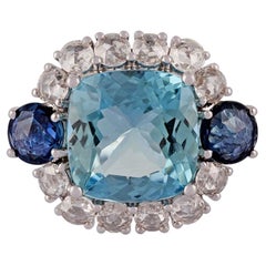 Anillo de Aguamarina, Zafiro Azul y Diamantes de 4,42 Quilates Tachonado en Oro Blanco de 18k