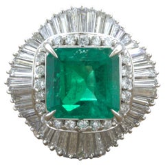 4,42 Karat Smaragd Diamant Platin Ballerina Ring